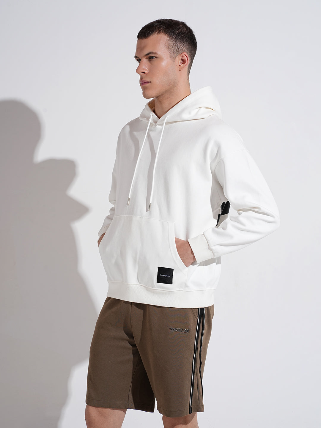 Men's Typography White Graphic Ribbed Relaxed Fit Hoodie