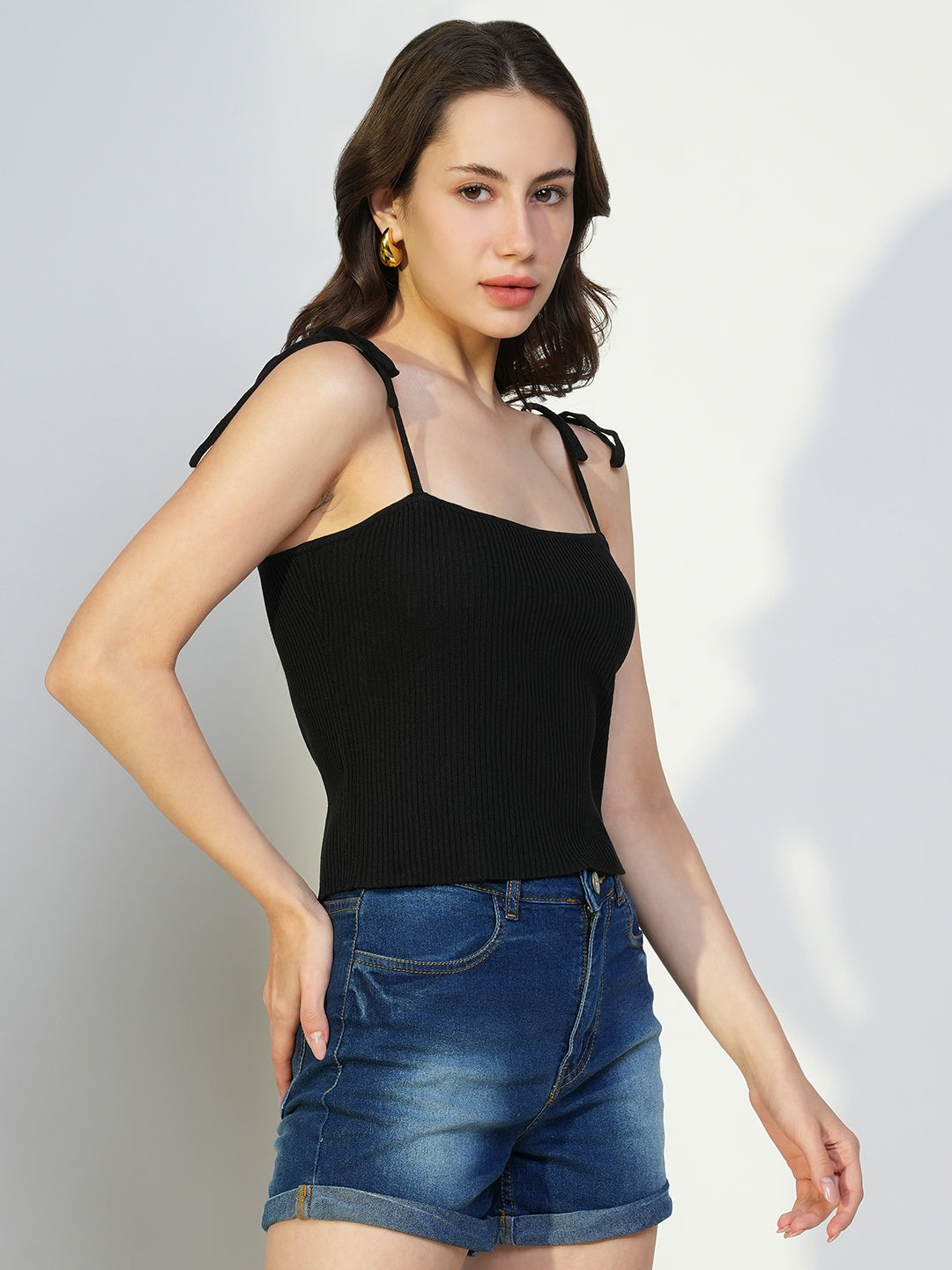 Women Black Solid Crop Top