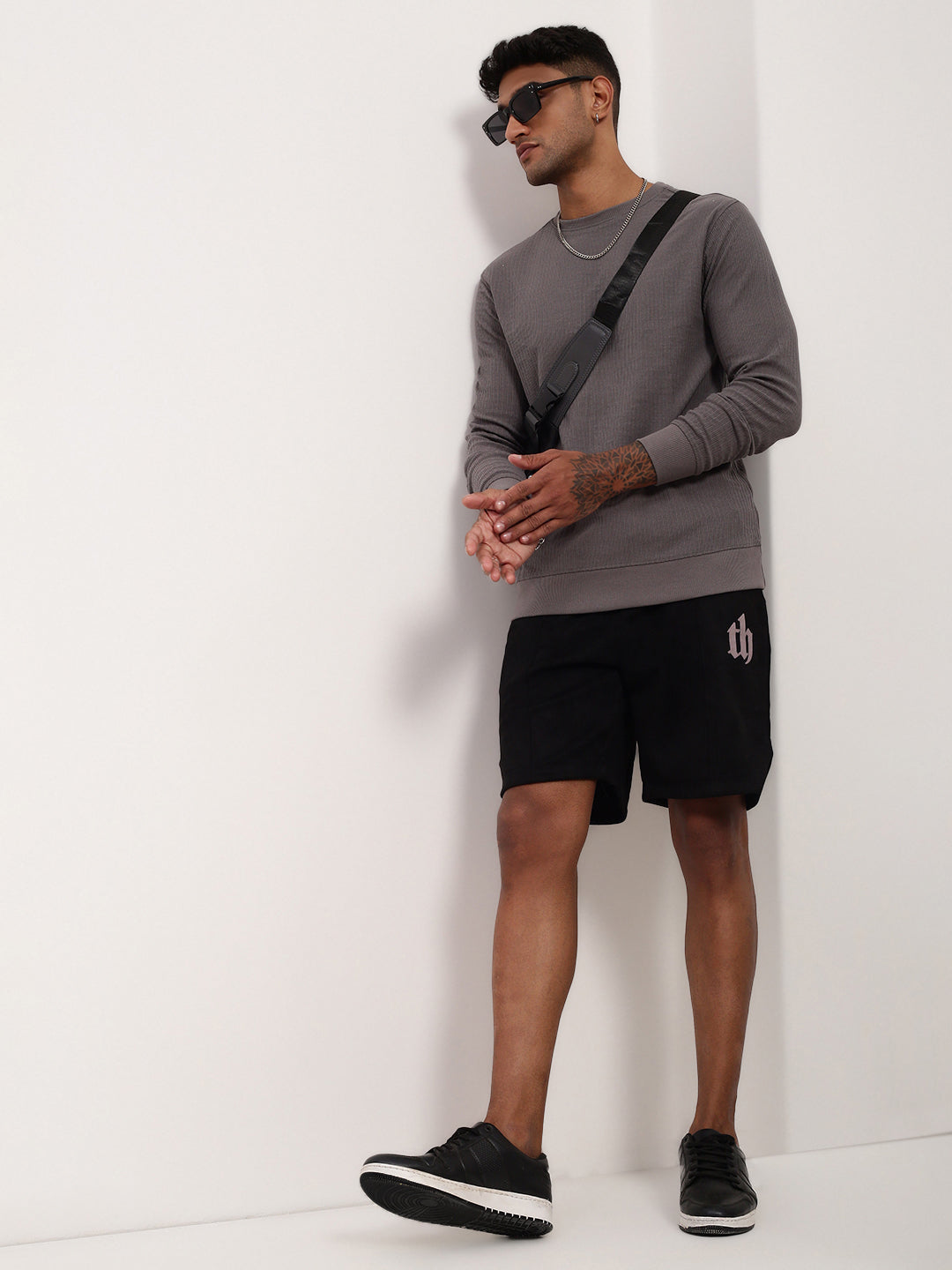 Men Black Solid Shorts