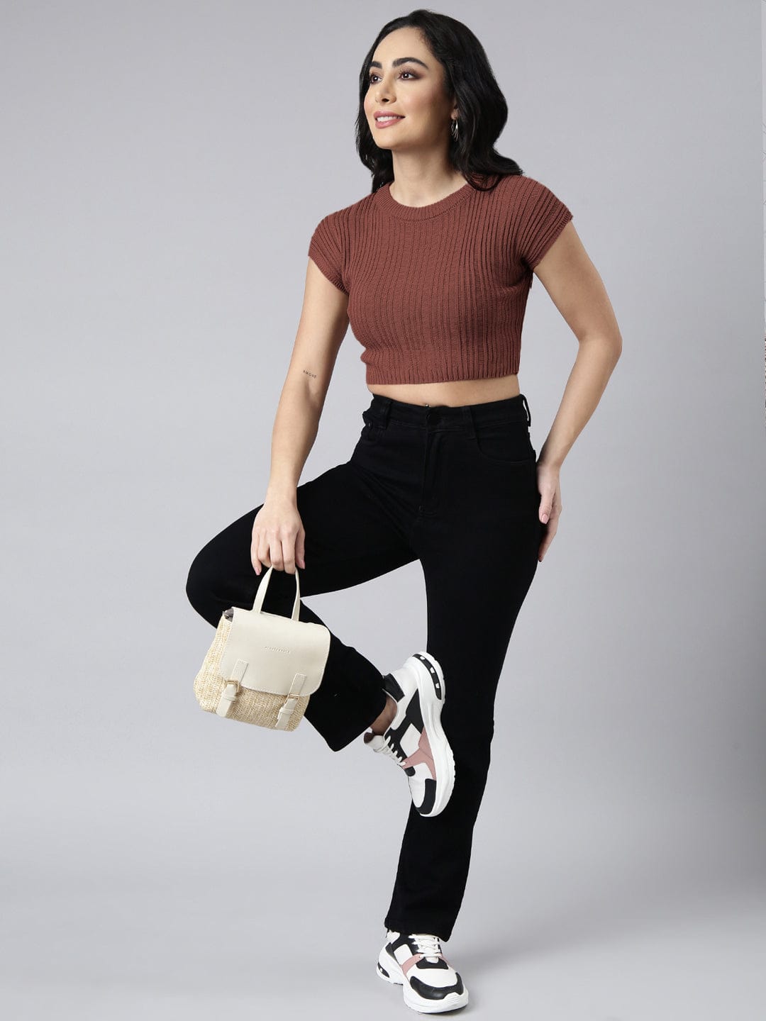 Women's Mauve Round Neck Fitted Crop Top