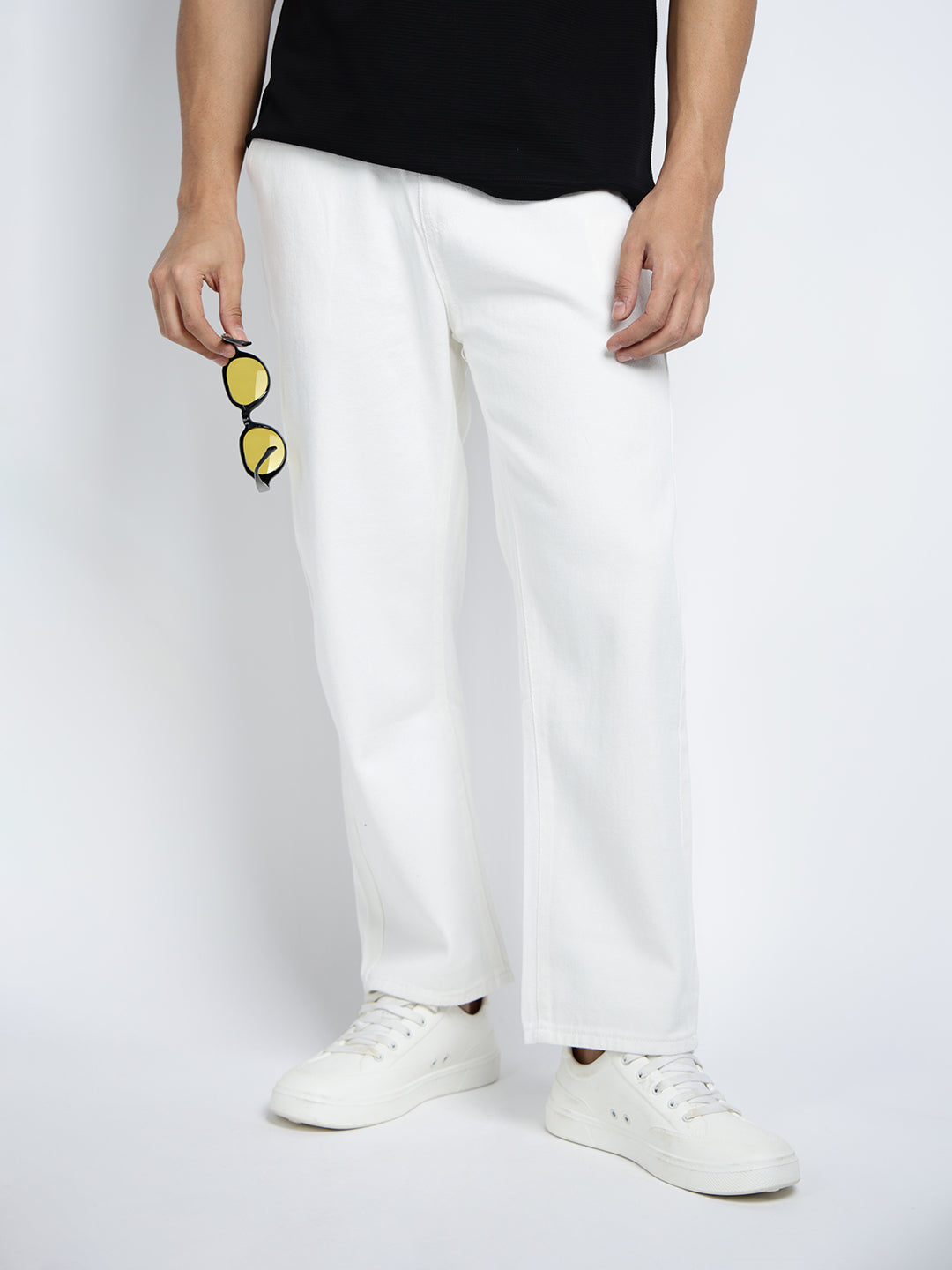 Men's White Relaxed Fit Trousers