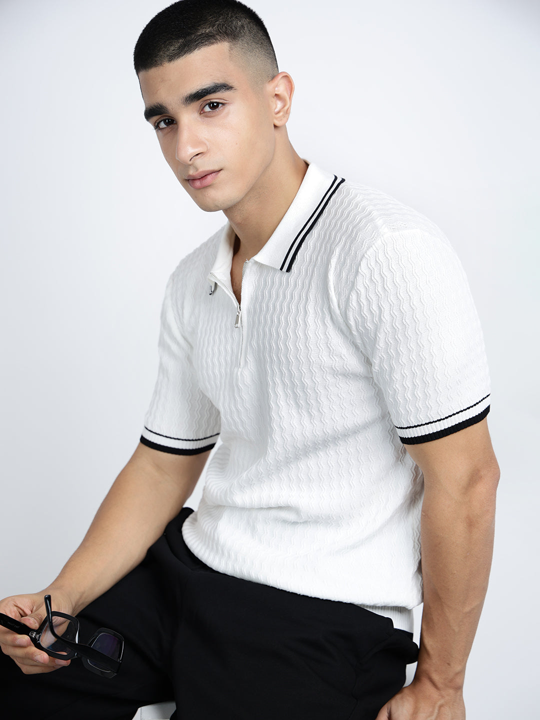 Men’s Textured White Short Sleeve Polo T-Shirt with Contrast Zip Details