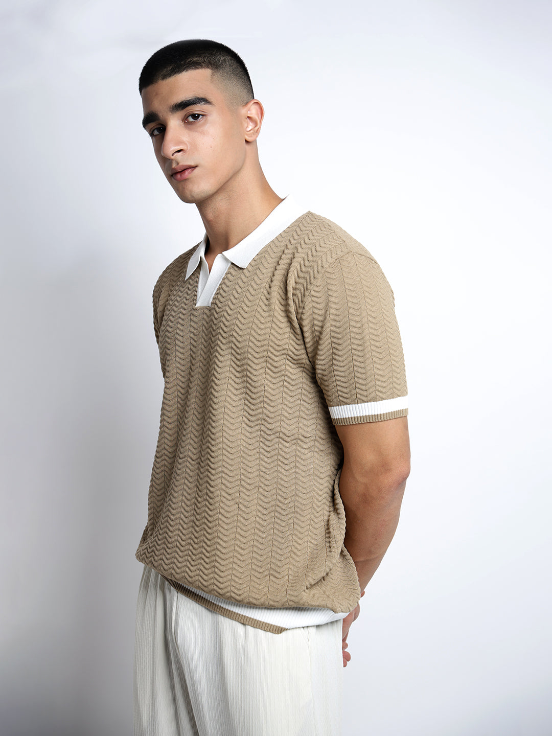 Men’s Textured Beige Short Sleeve Polo T-Shirt with Contrast Collar