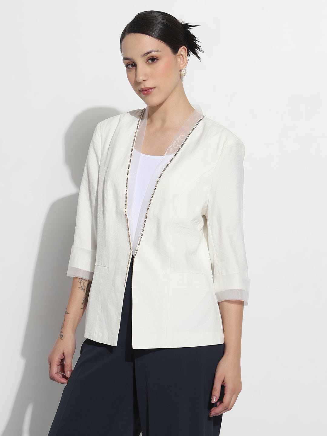 Women's Off White 3/4 Sleeve Blazer with Contrast Lapel and Cuff Finish