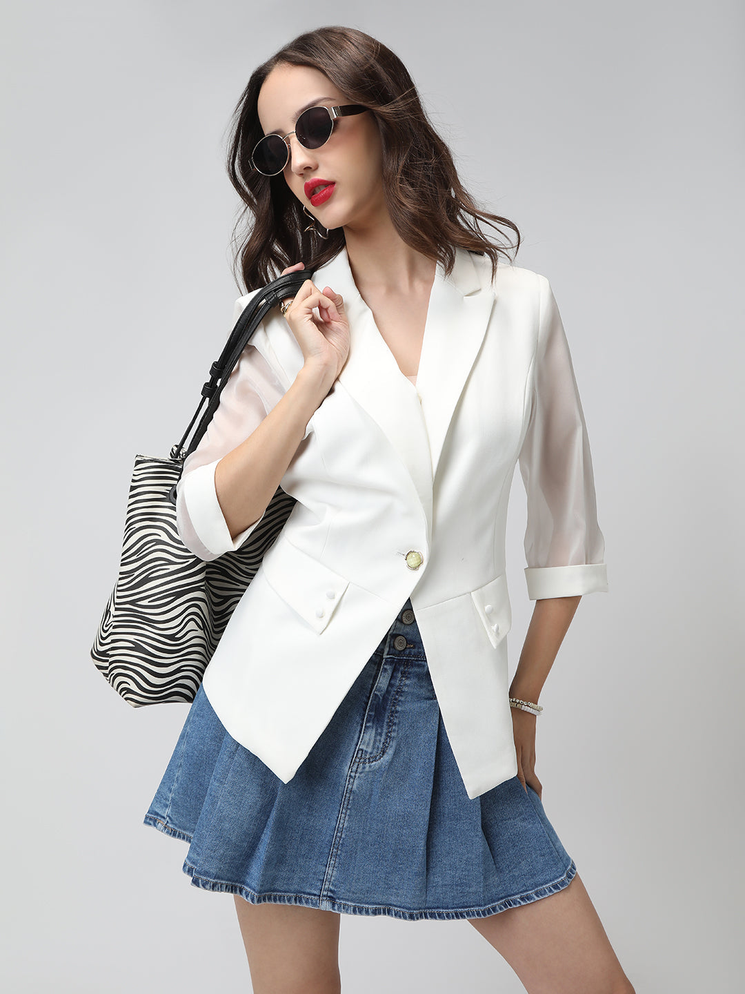 Women's Off White Blazer with Three-Quarter Sleeves