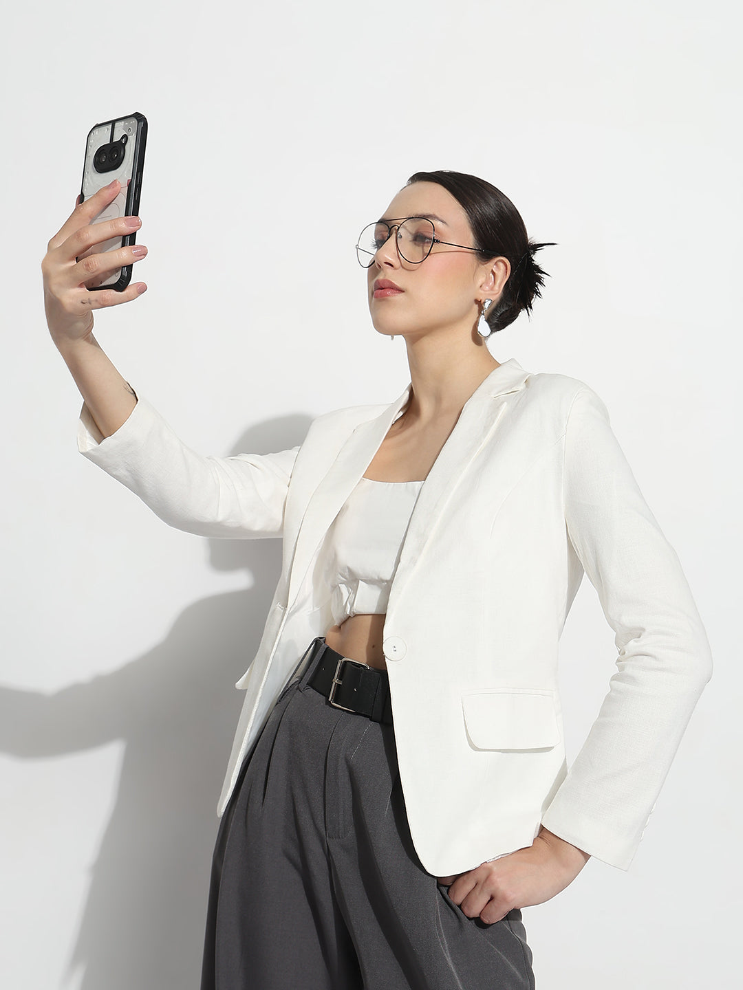 Women's Off White Single Breasted Blazer with Shoulder Pads