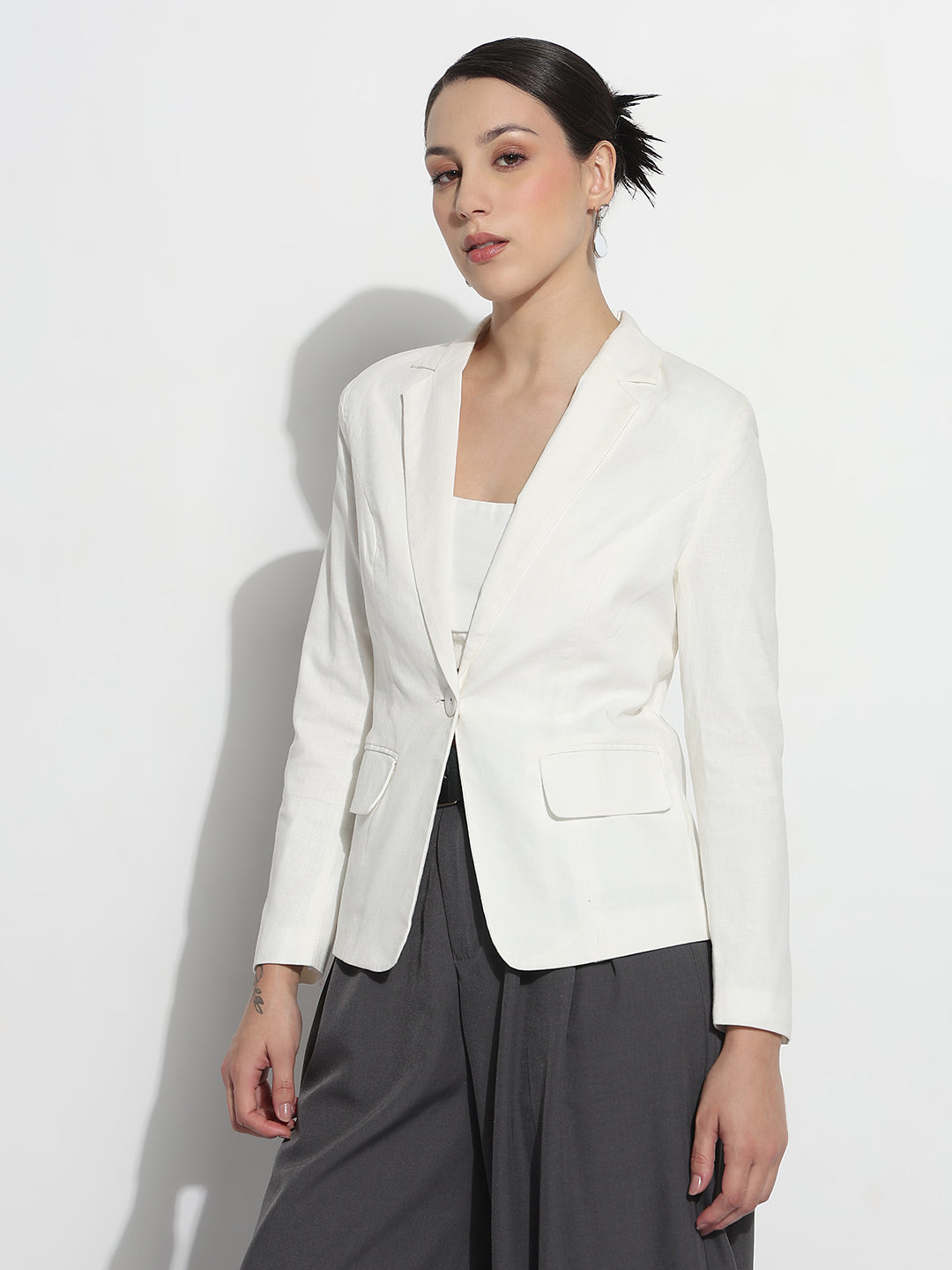 Women's Off White Single Breasted Blazer with Shoulder Pads