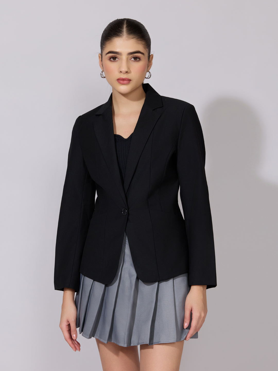 Women's Black Single Breasted Tailored Blazer