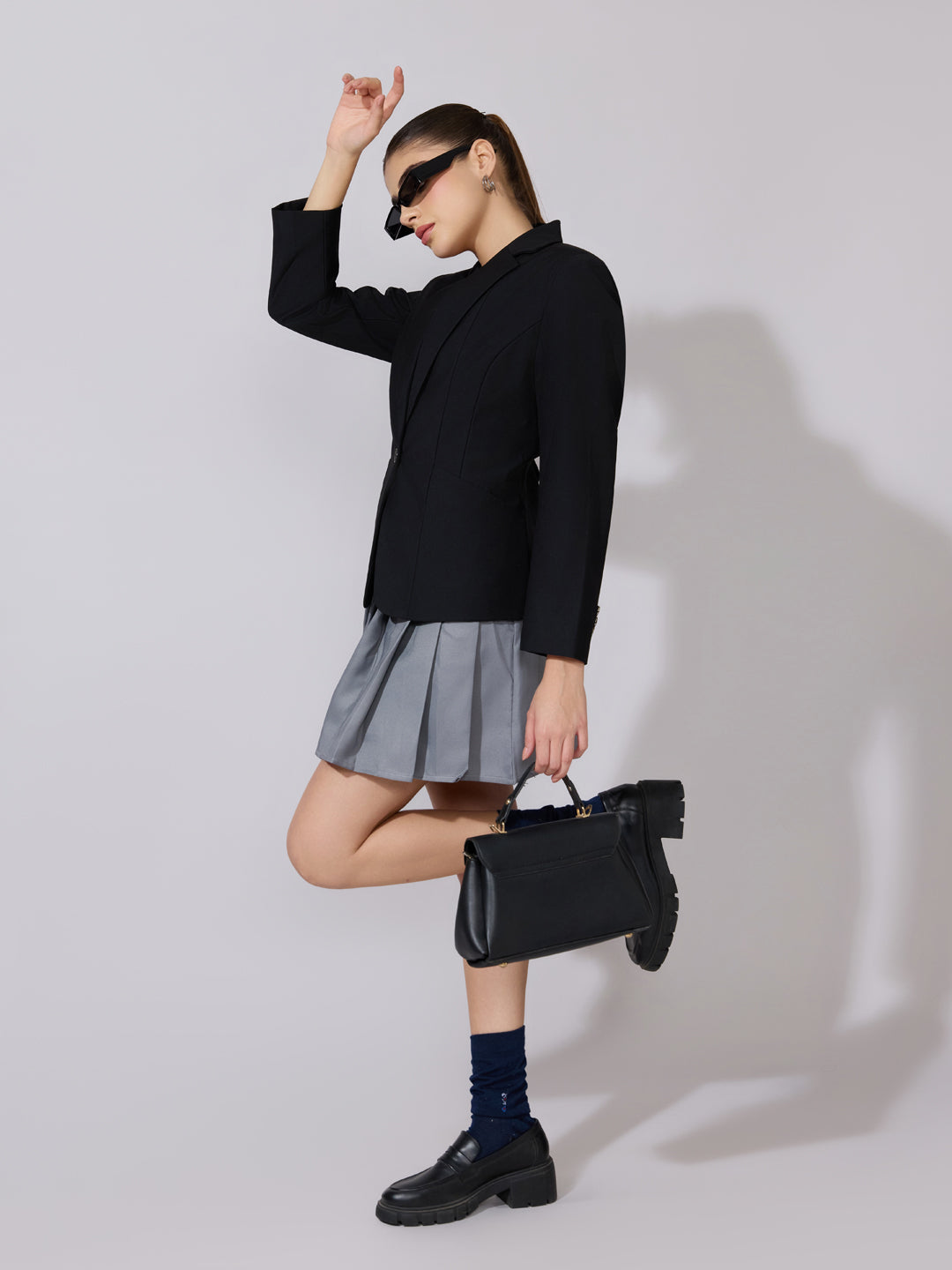 Women's Black Single Breasted Tailored Blazer