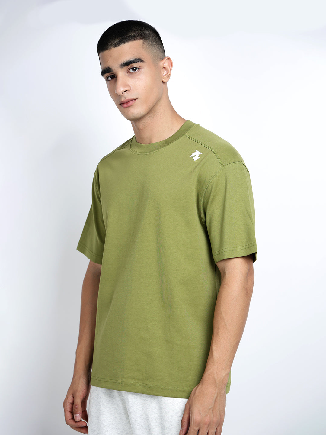 Men's Green Short Sleeves Crew Neck Relaxed Fit T-Shirt