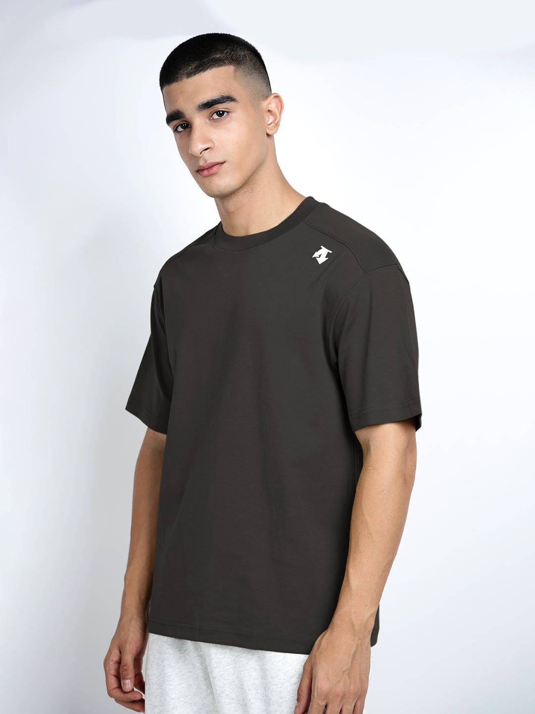 Men's Grey Short Sleeves Crew Neck Relaxed Fit T-Shirt