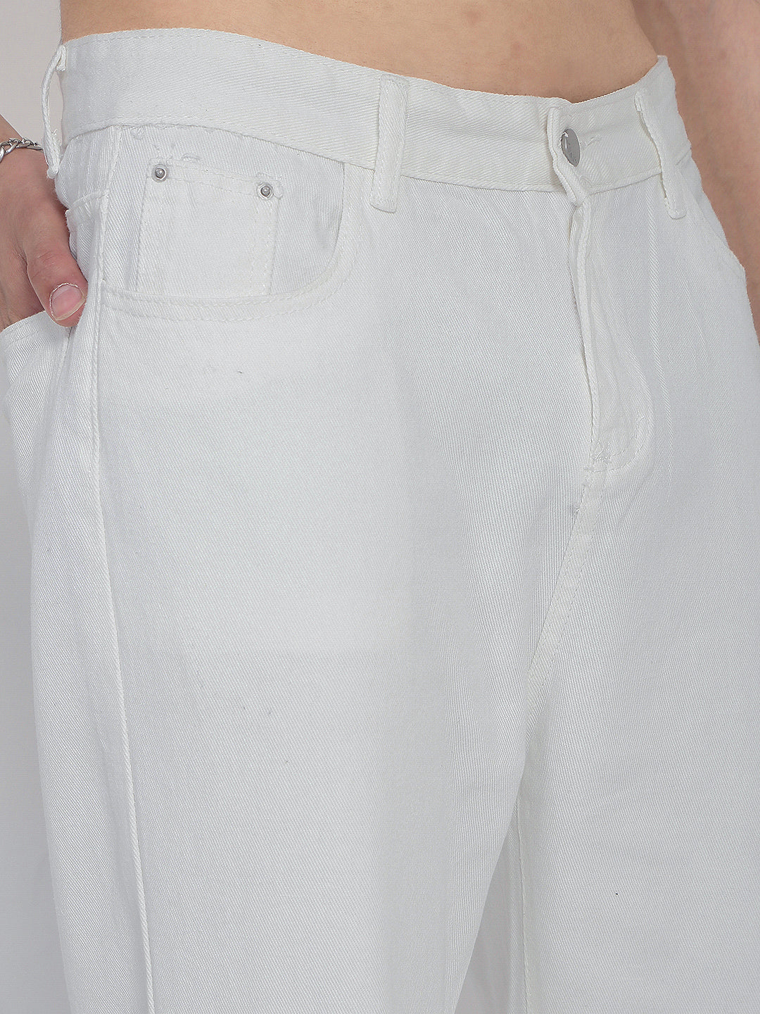 Men's White Relaxed Fit Jeans