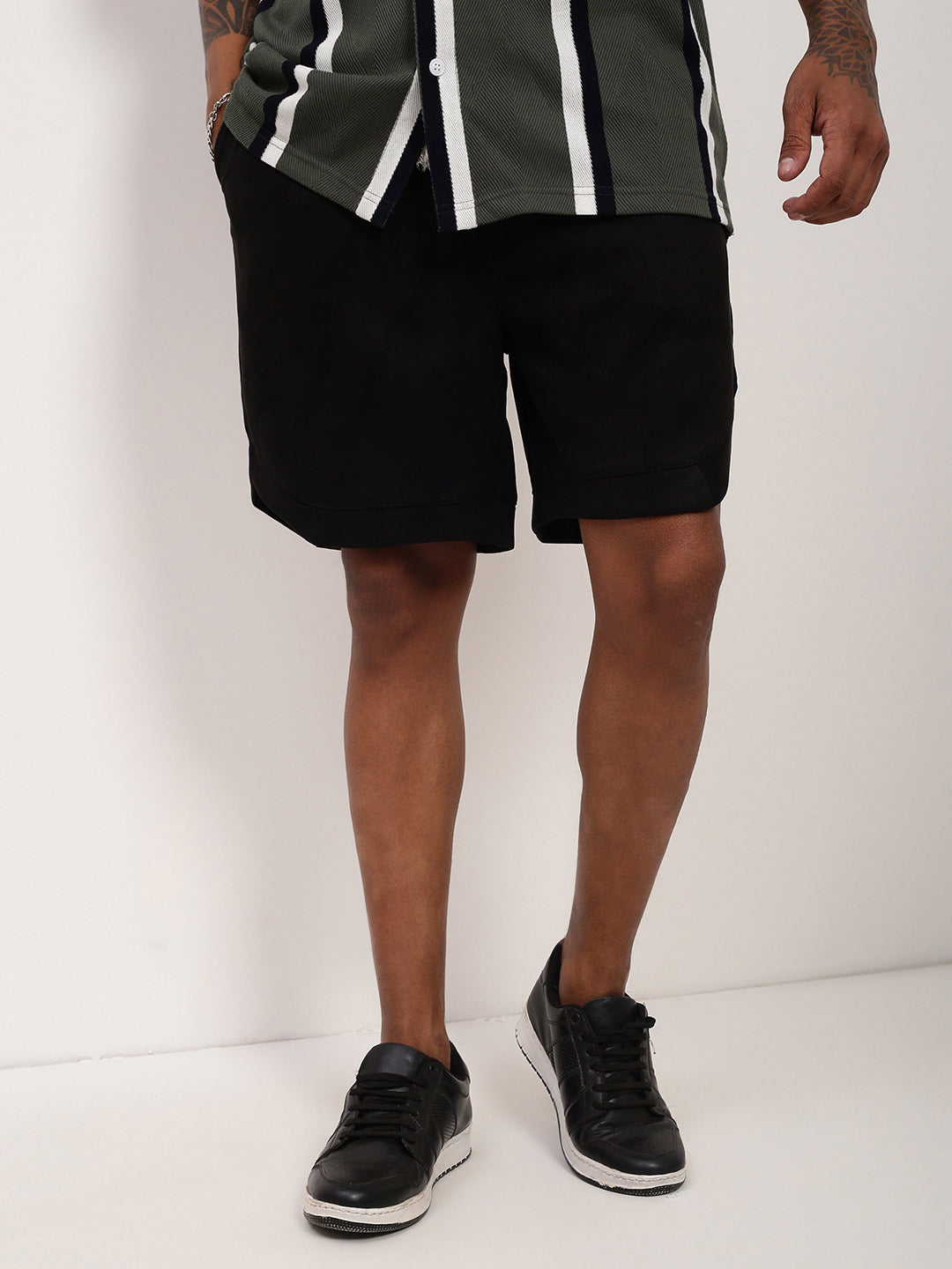 Men Black Solid Shorts