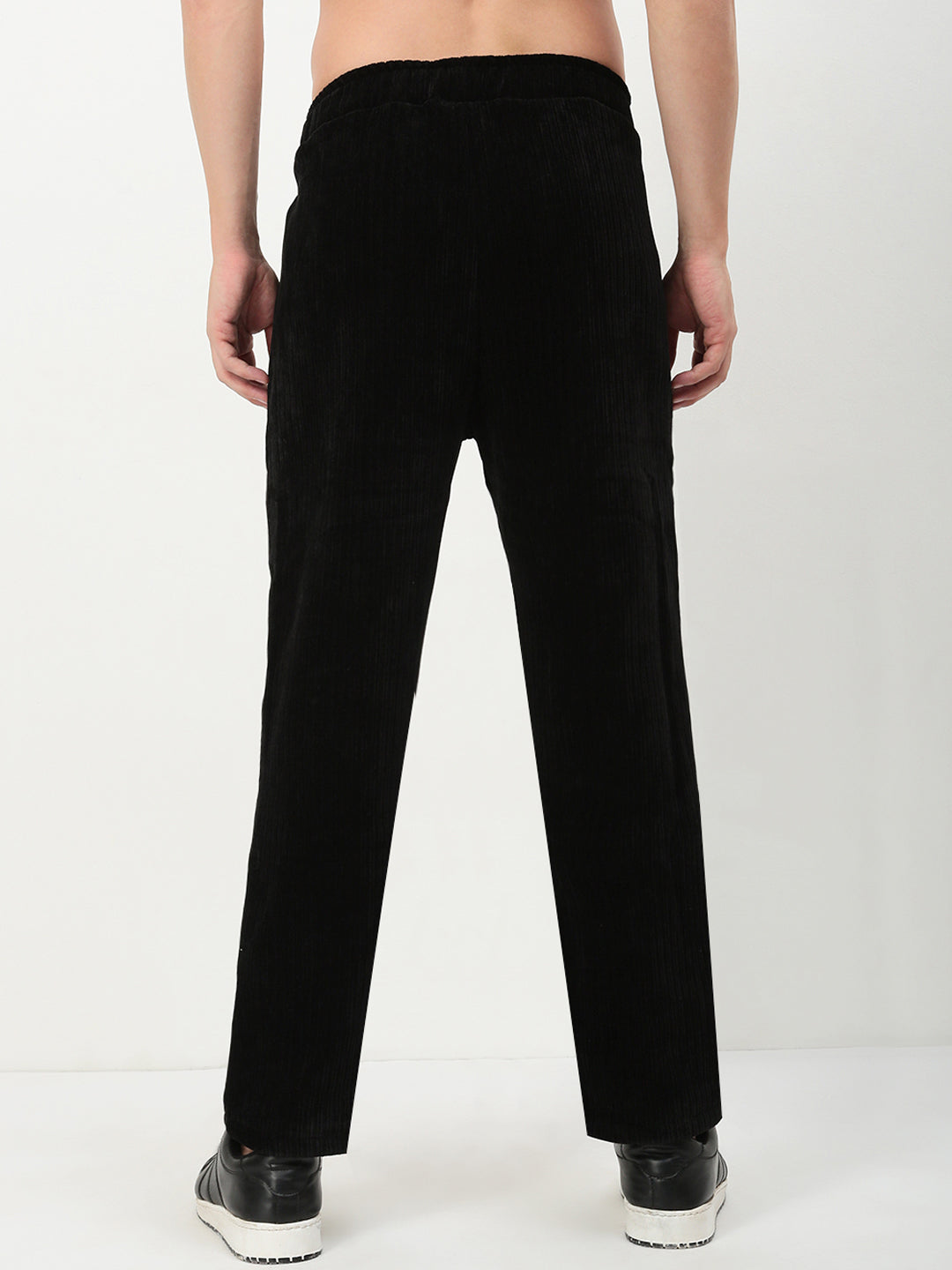 Men Black Solid Straight Fit Trousers