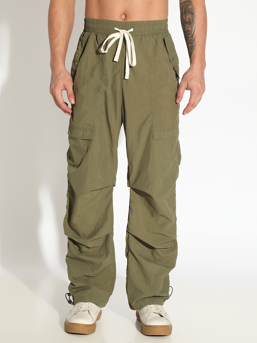 Men's Olive Loose Fit Trousers with Stylized Oversized Pockets and Elasticated Waist