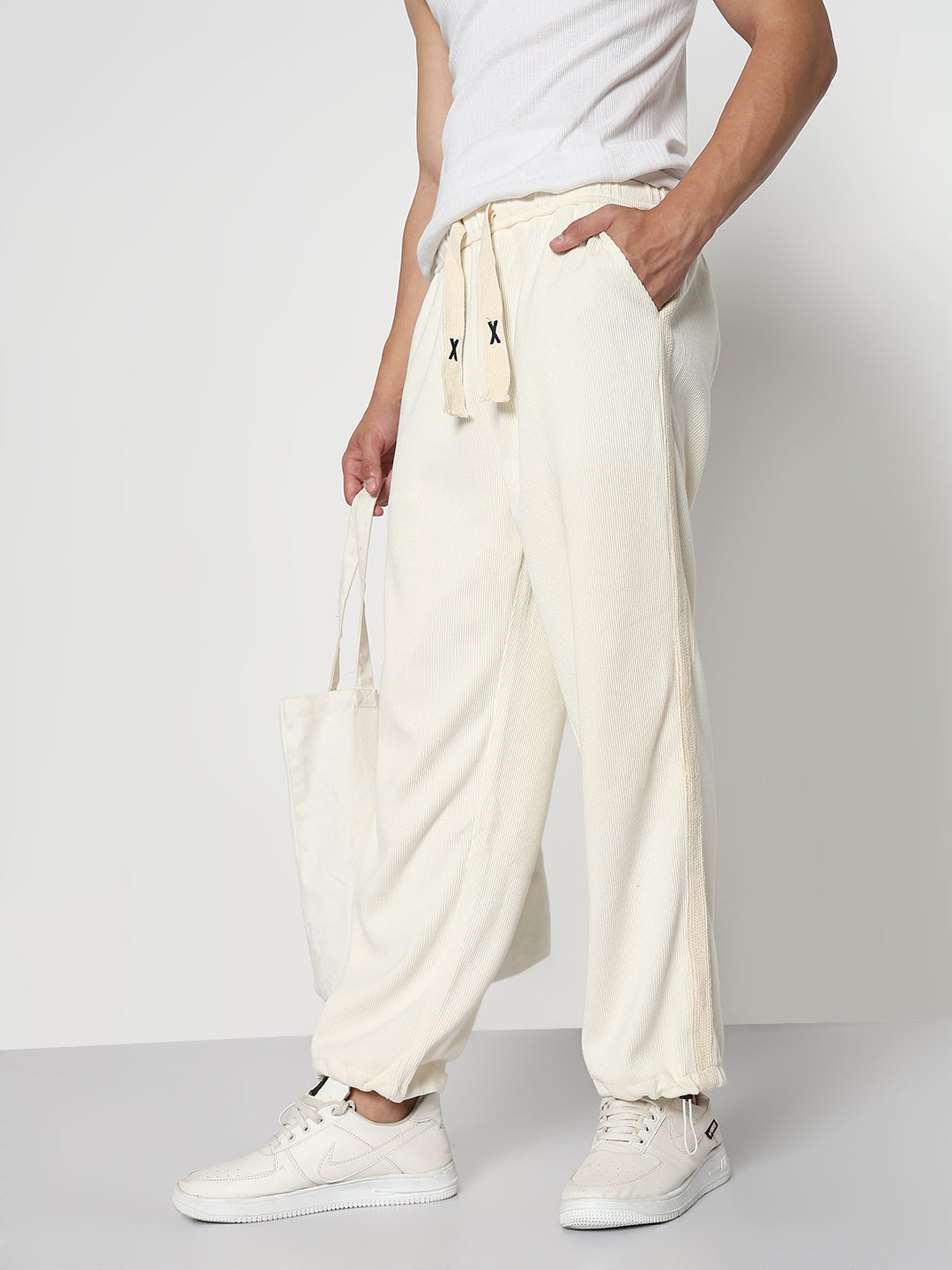 Men's Cream Corduroy Relaxed Fit Trouser