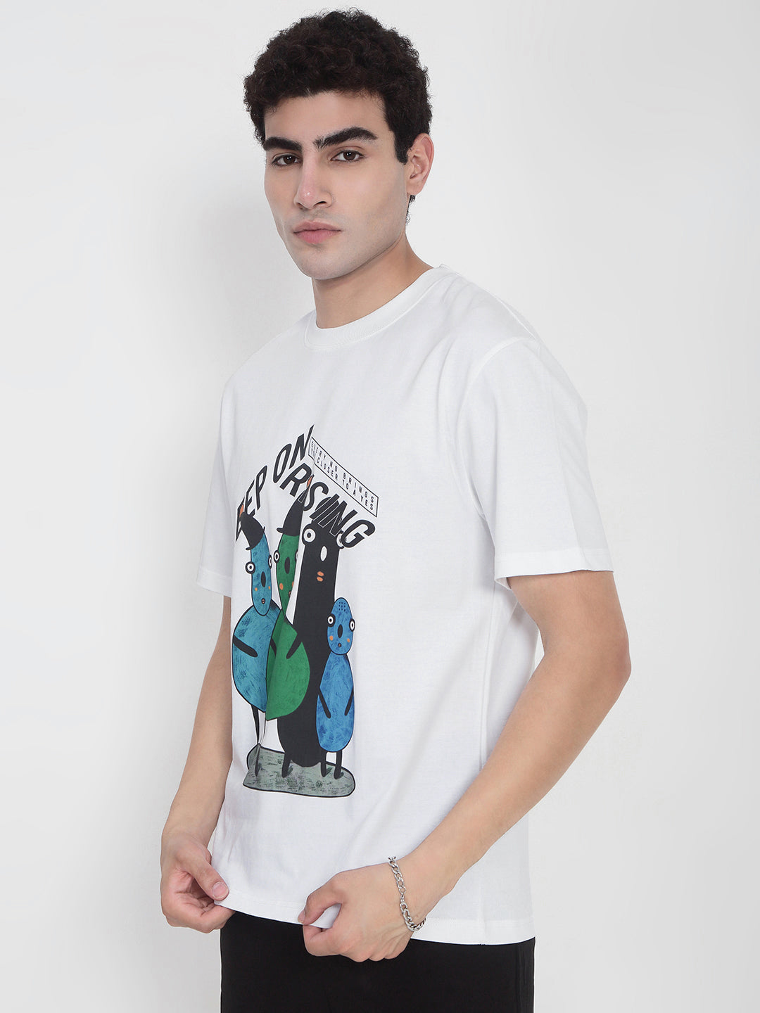 Men's White Graphic Printed Regular Fit T-Shirt