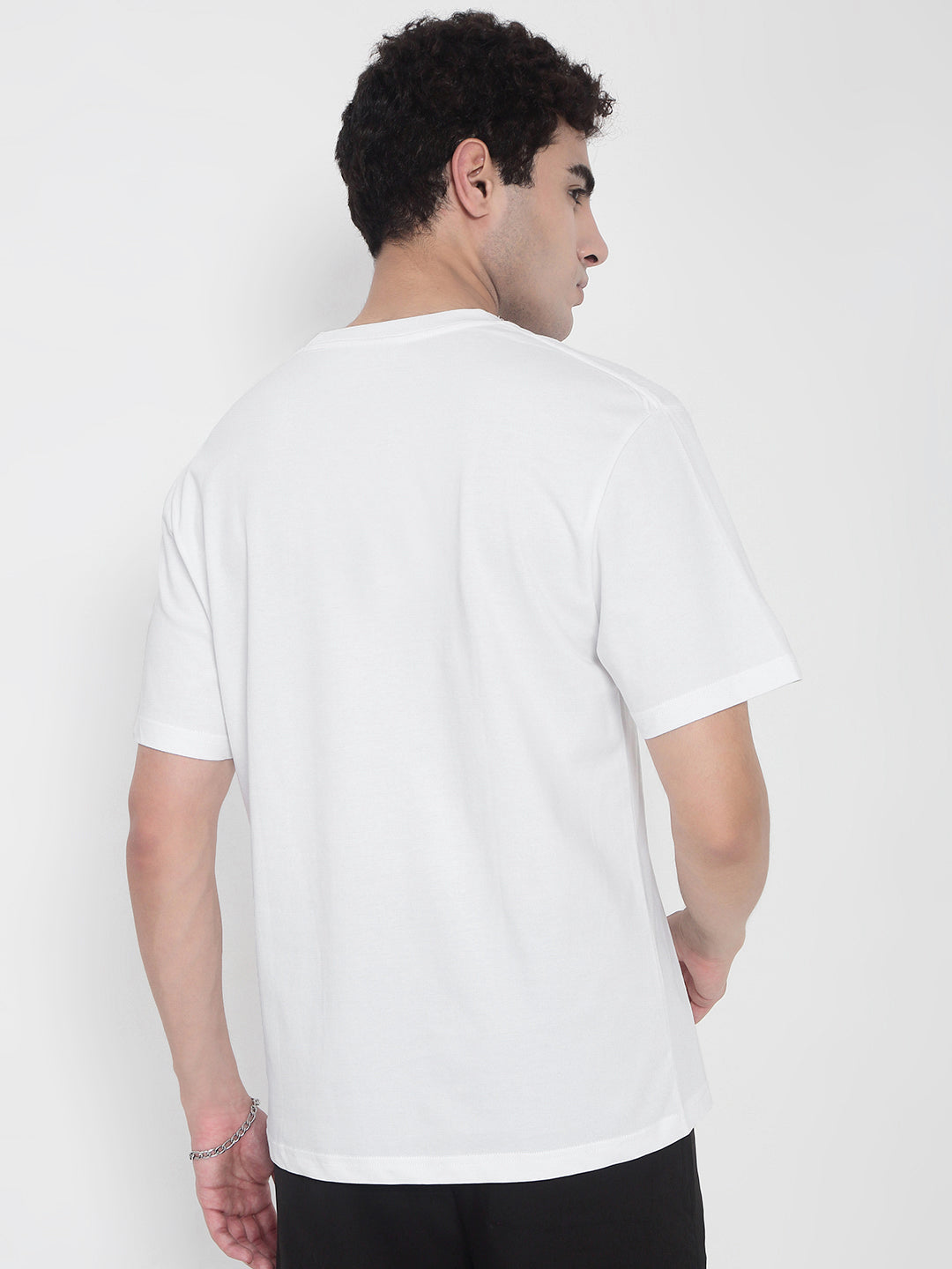 Men's White Graphic Printed Regular Fit T-Shirt