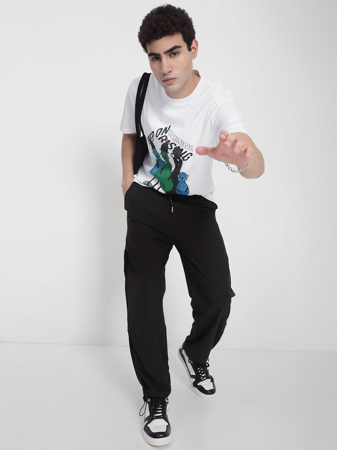 Men's White Graphic Printed Regular Fit T-Shirt