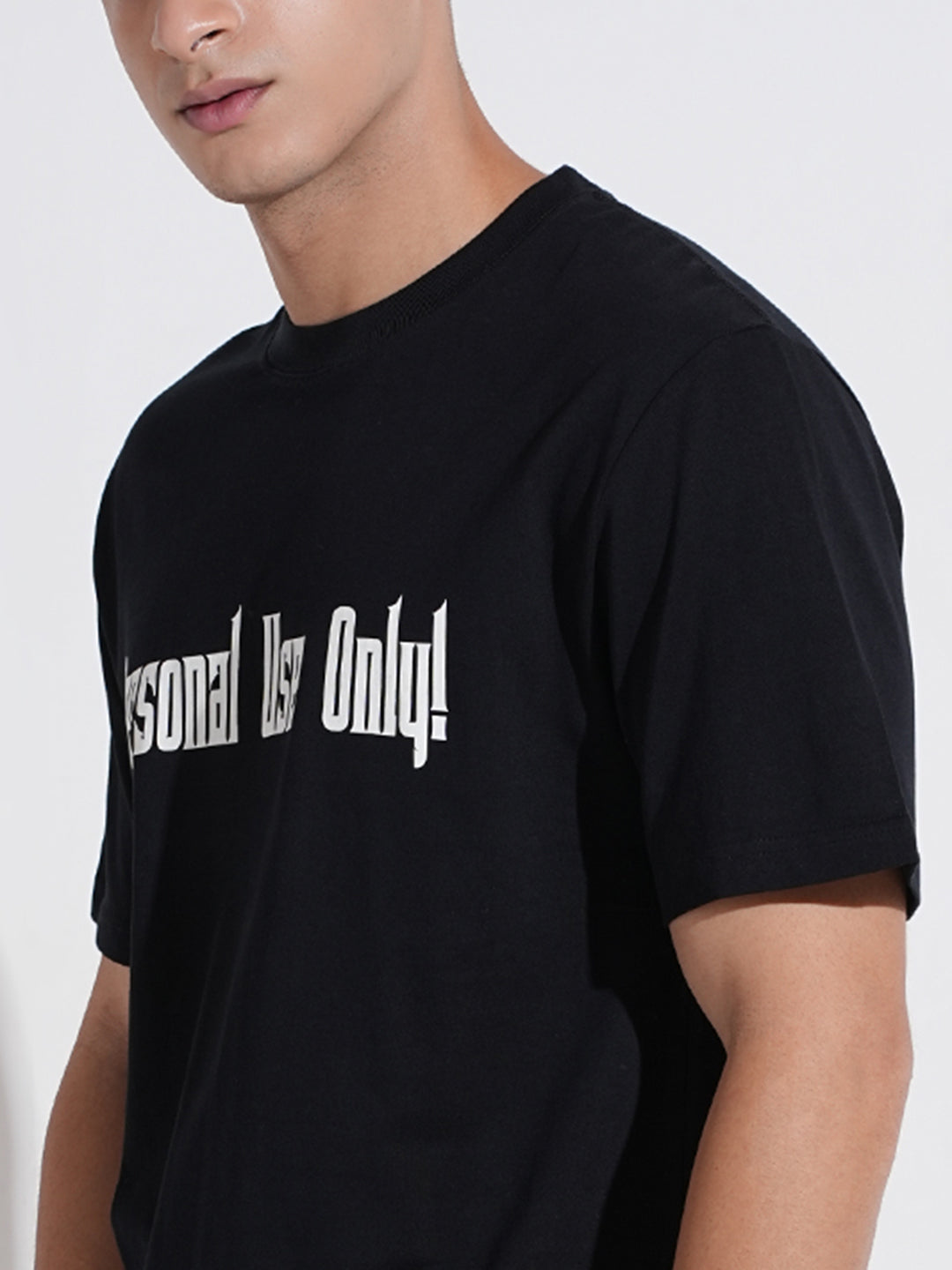 Men's Typography Black Short Sleeves Round Neck Relaxed Fit T-Shirt