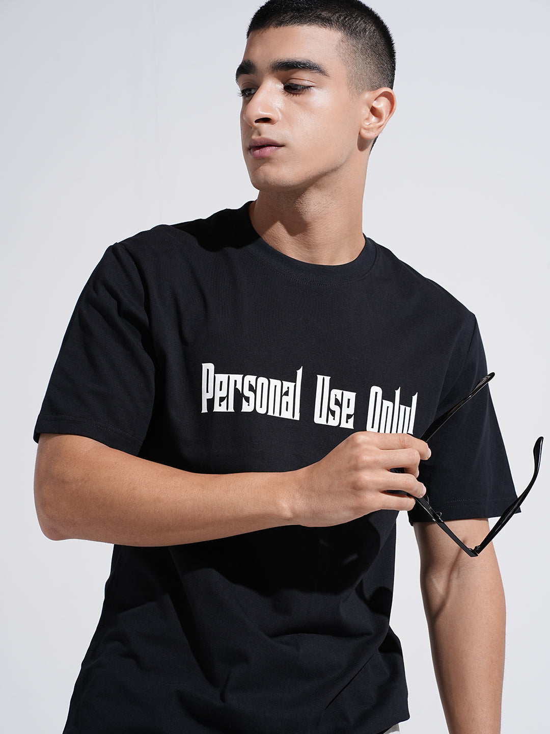 Men's Typography Black Short Sleeves Round Neck Relaxed Fit T-Shirt