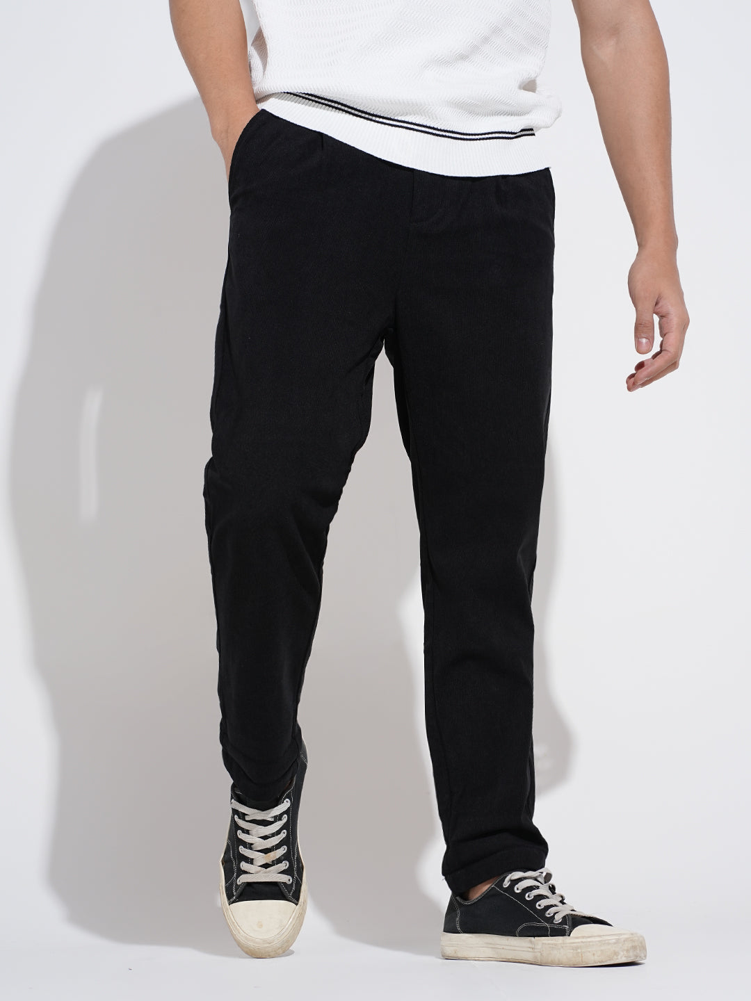 Men's Black Tapered Fit Trousers
