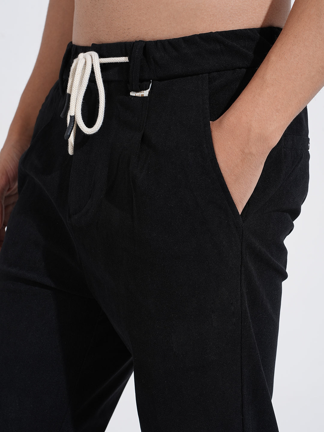 Men's Black Tapered Fit Trousers