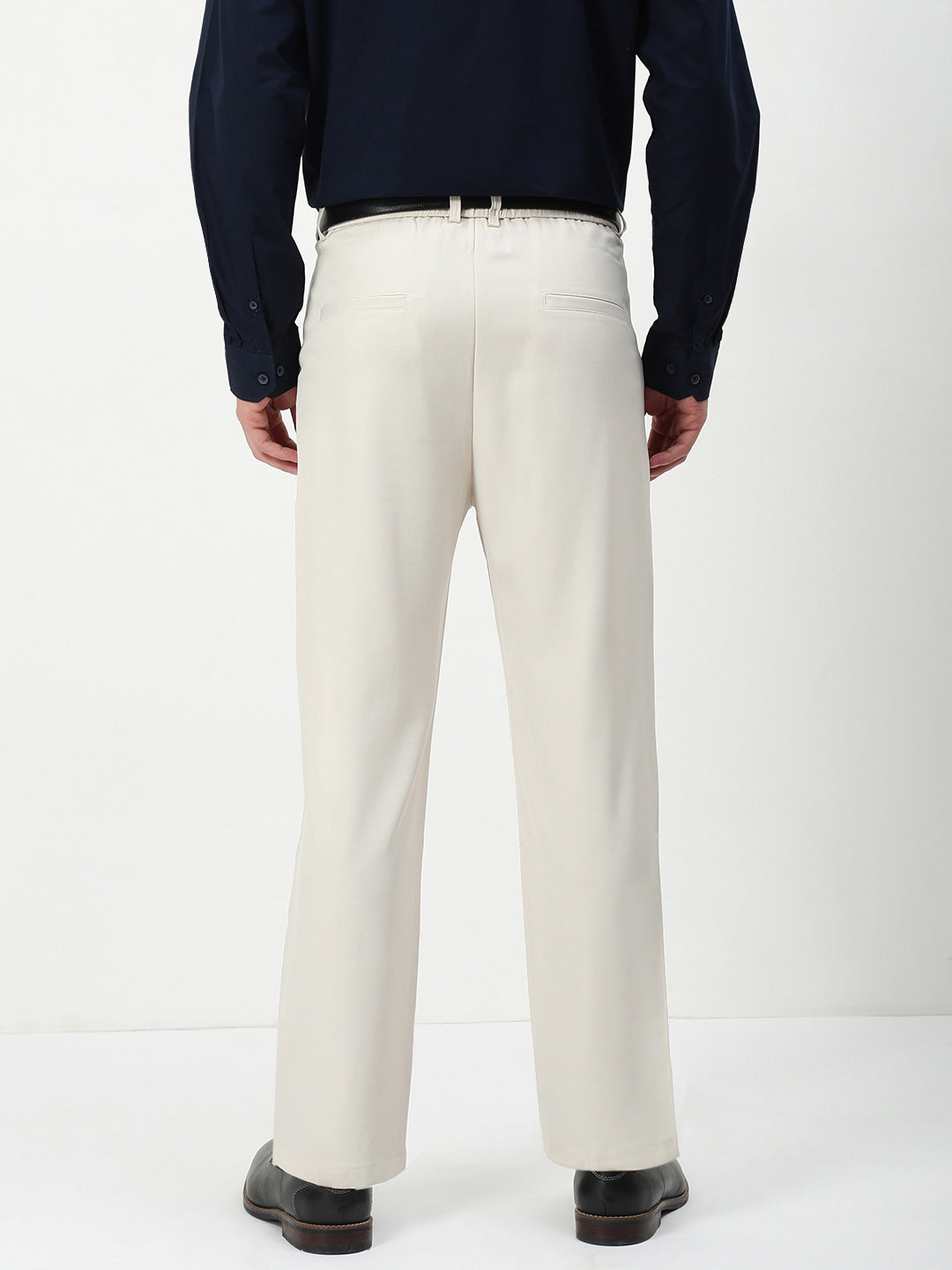 Men Cream Solid Slim Fit Formal Trousers