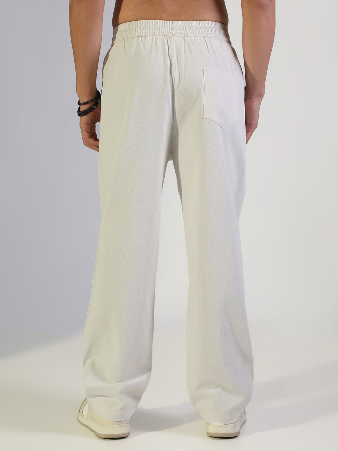 Men's White Mid Rise Regular Fit Trousers