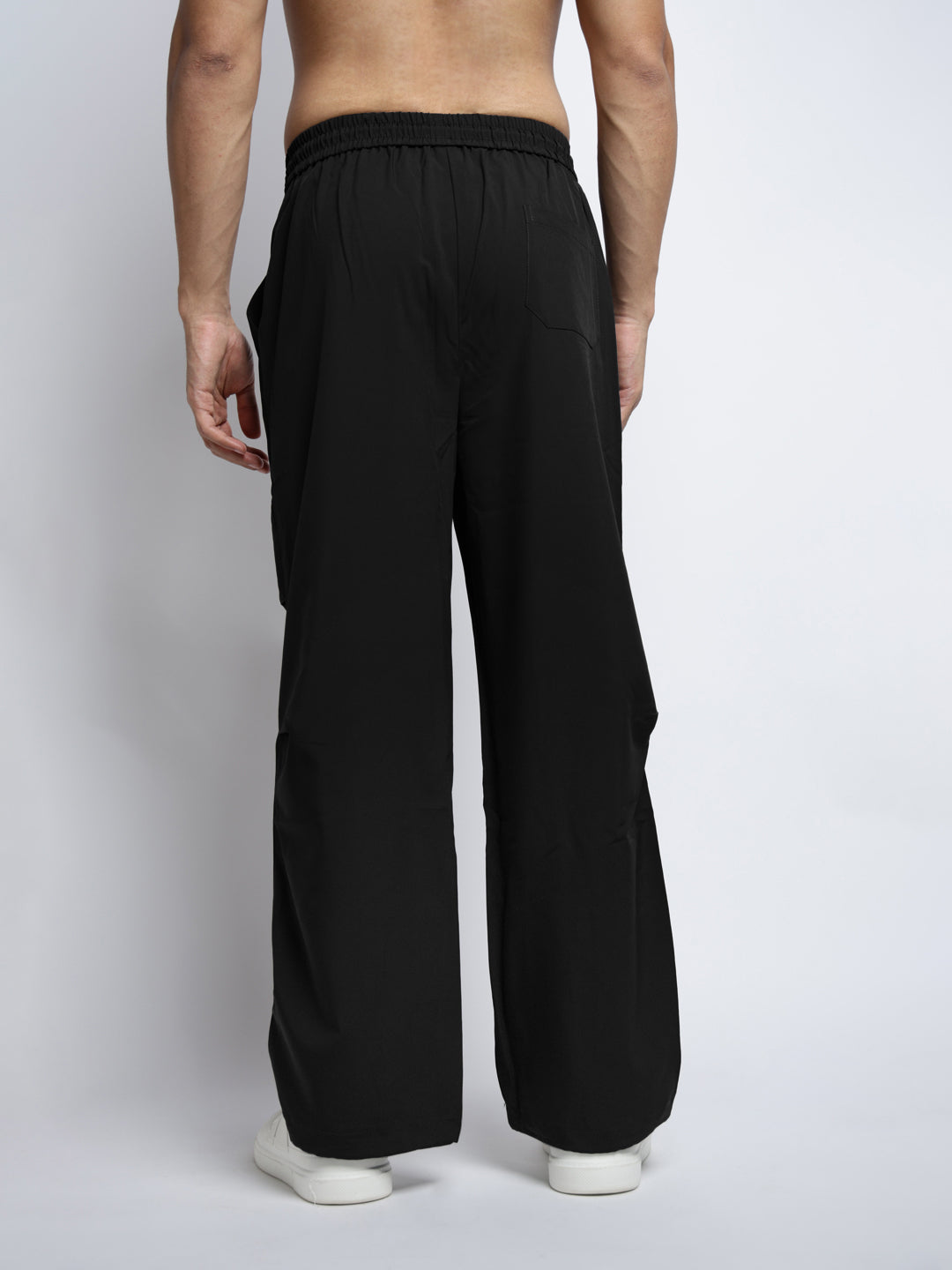 Men's Black Loose Fit Parachute Trousers with Side Stylized Pleats