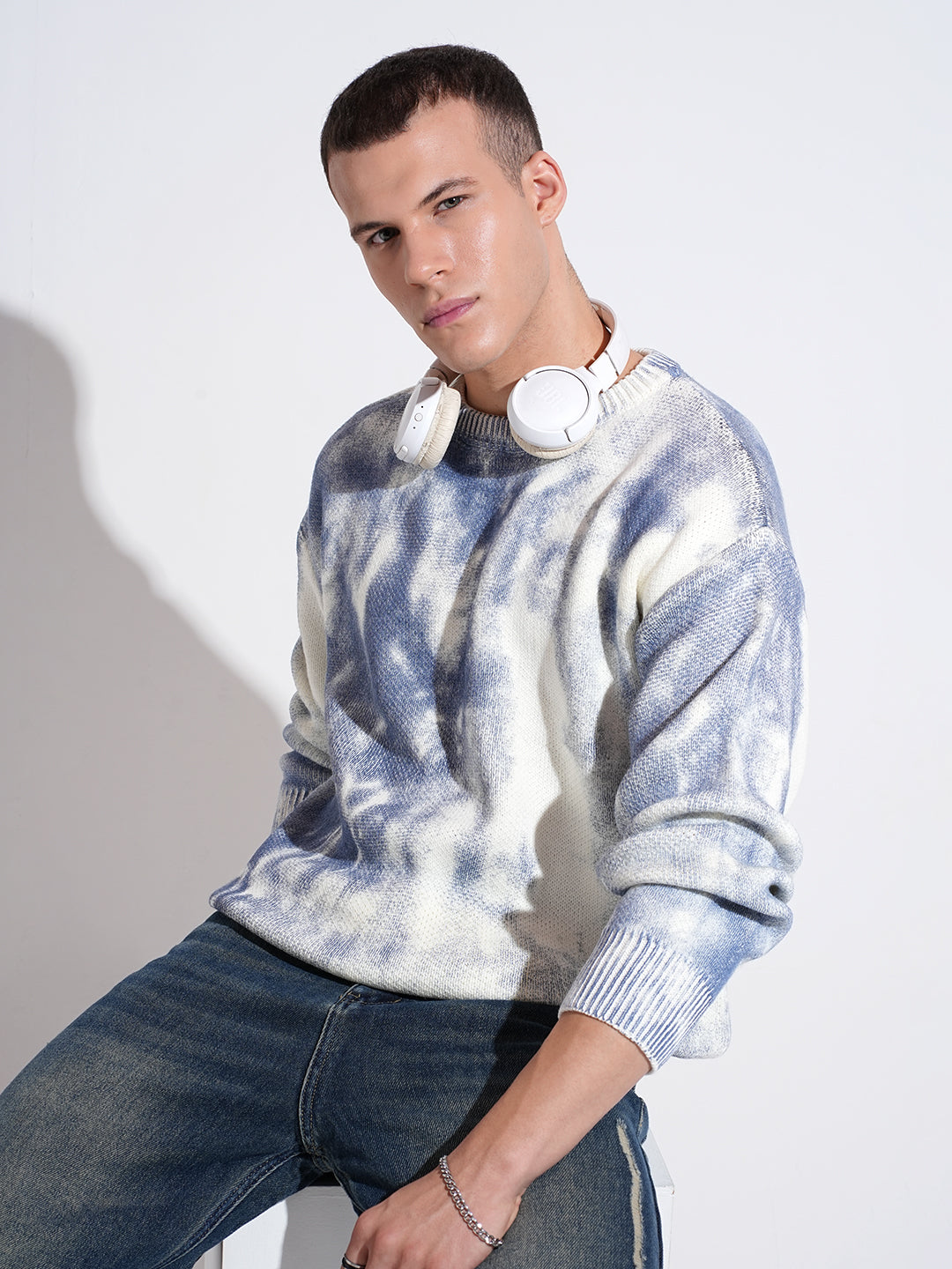 Men's Tie and Dye Blue Crew Neck Regular Fit Sweatshirt