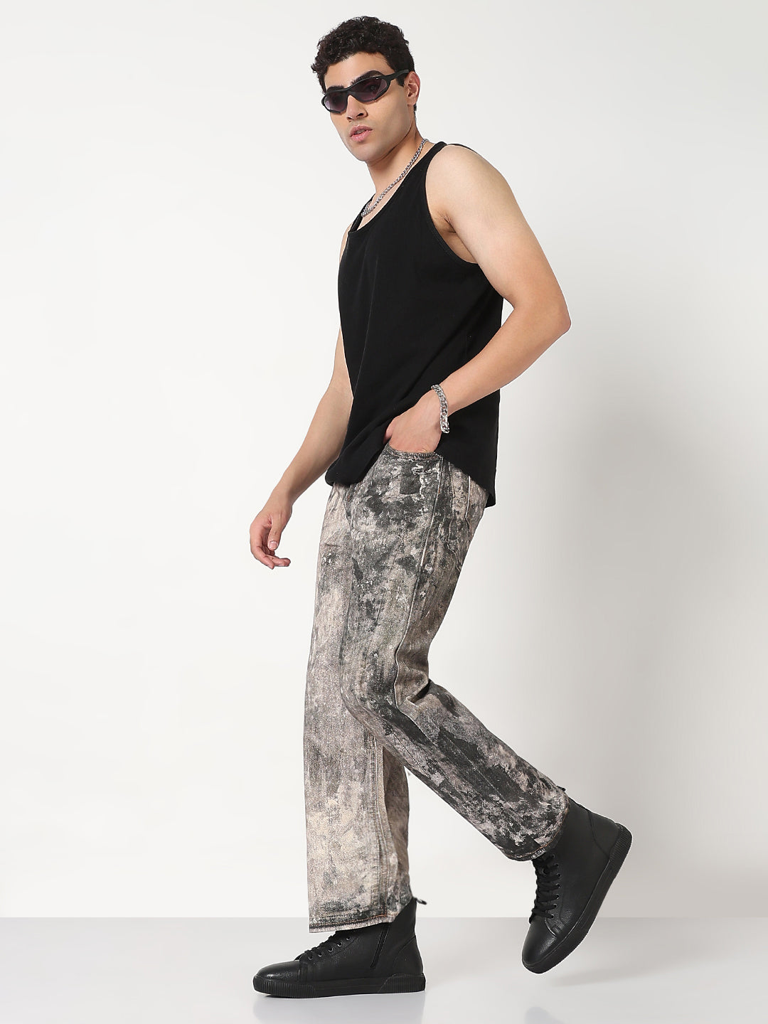 Men's Grey Straight Fit Heavy Fade Jeans