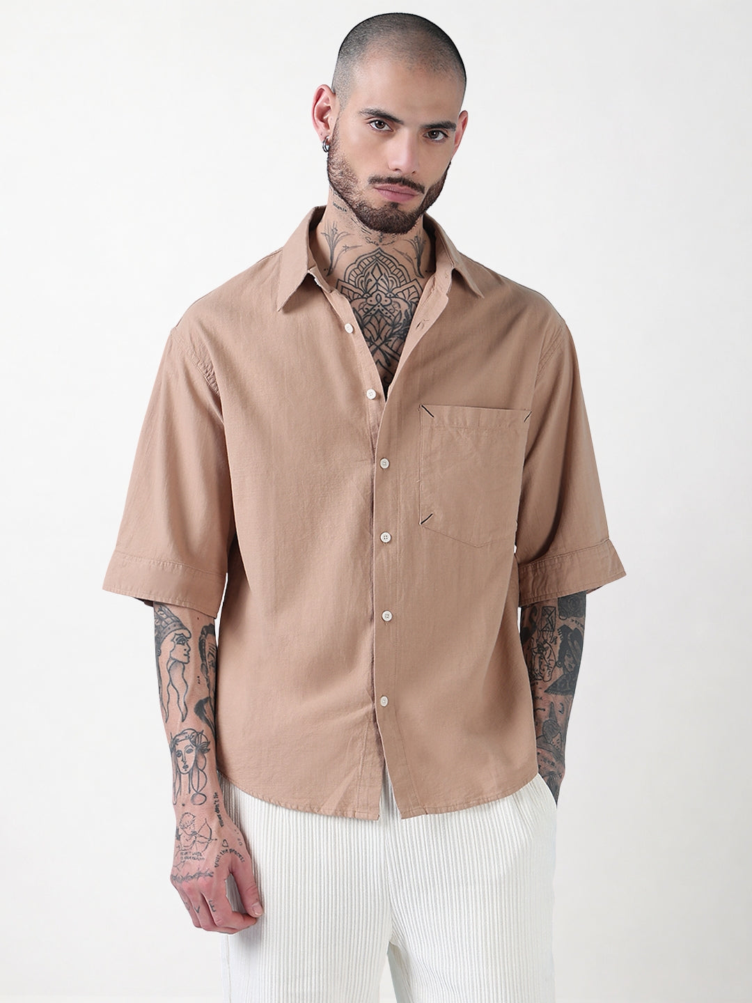 Men's Beige Typography Relaxed Fit Shirt