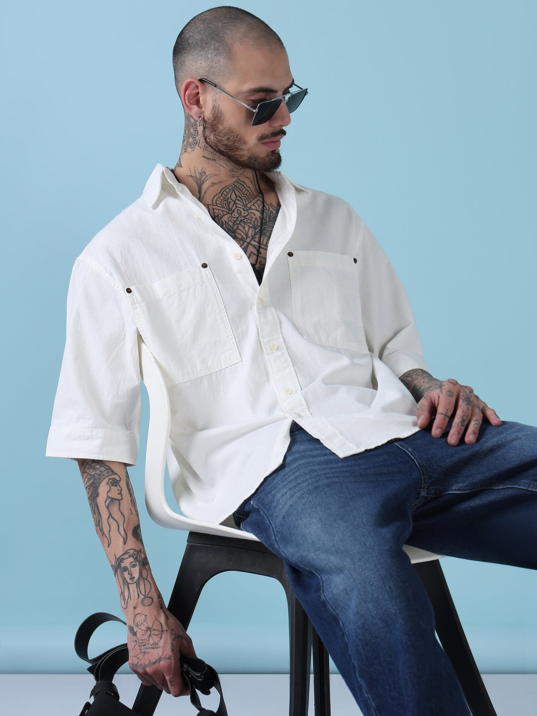 Men's White Solid Relaxed Fit Casual Shirt