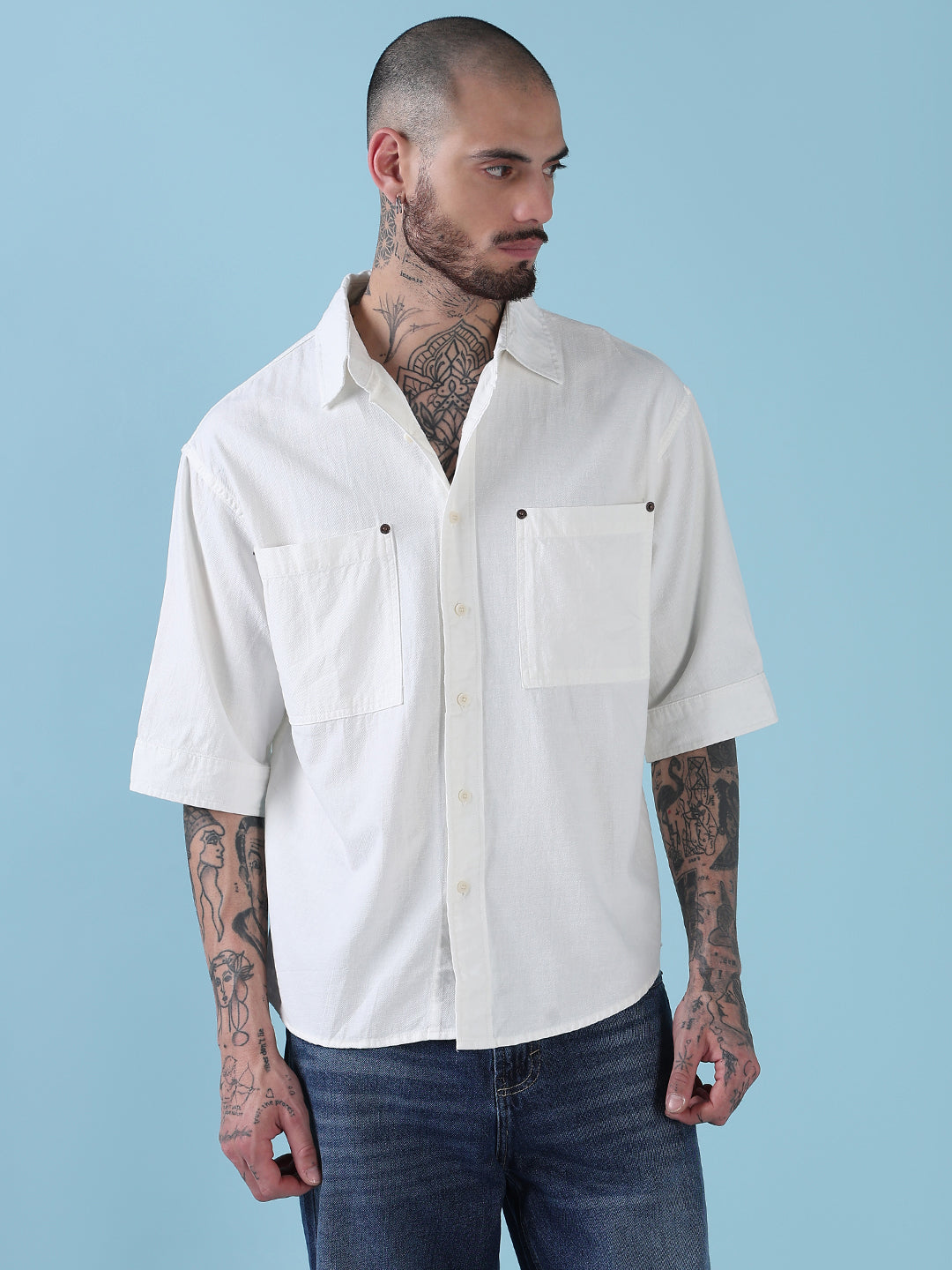 Men's White Solid Relaxed Fit Casual Shirt
