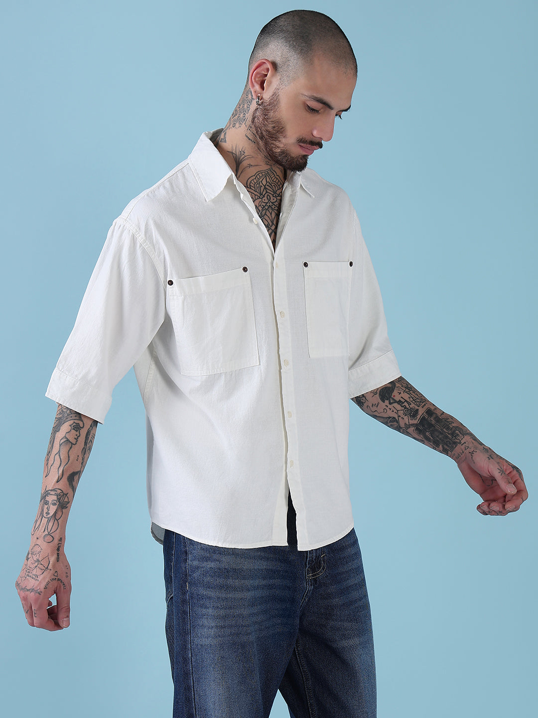 Men's White Solid Relaxed Fit Casual Shirt