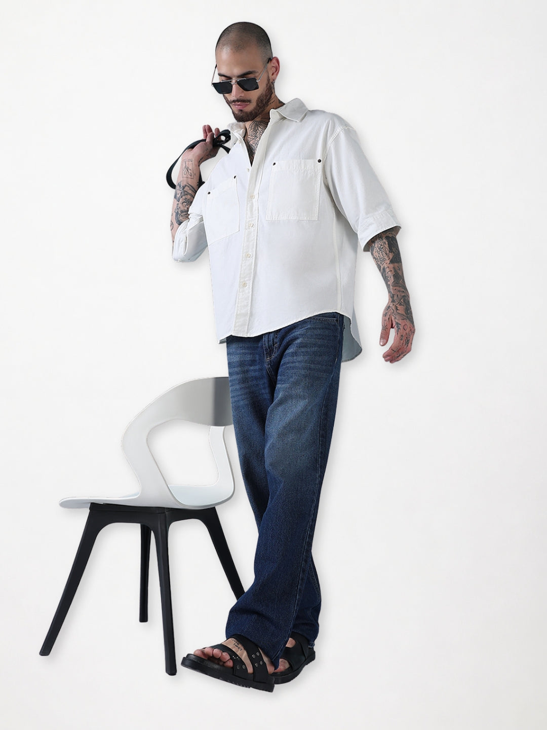 Men's White Solid Relaxed Fit Casual Shirt