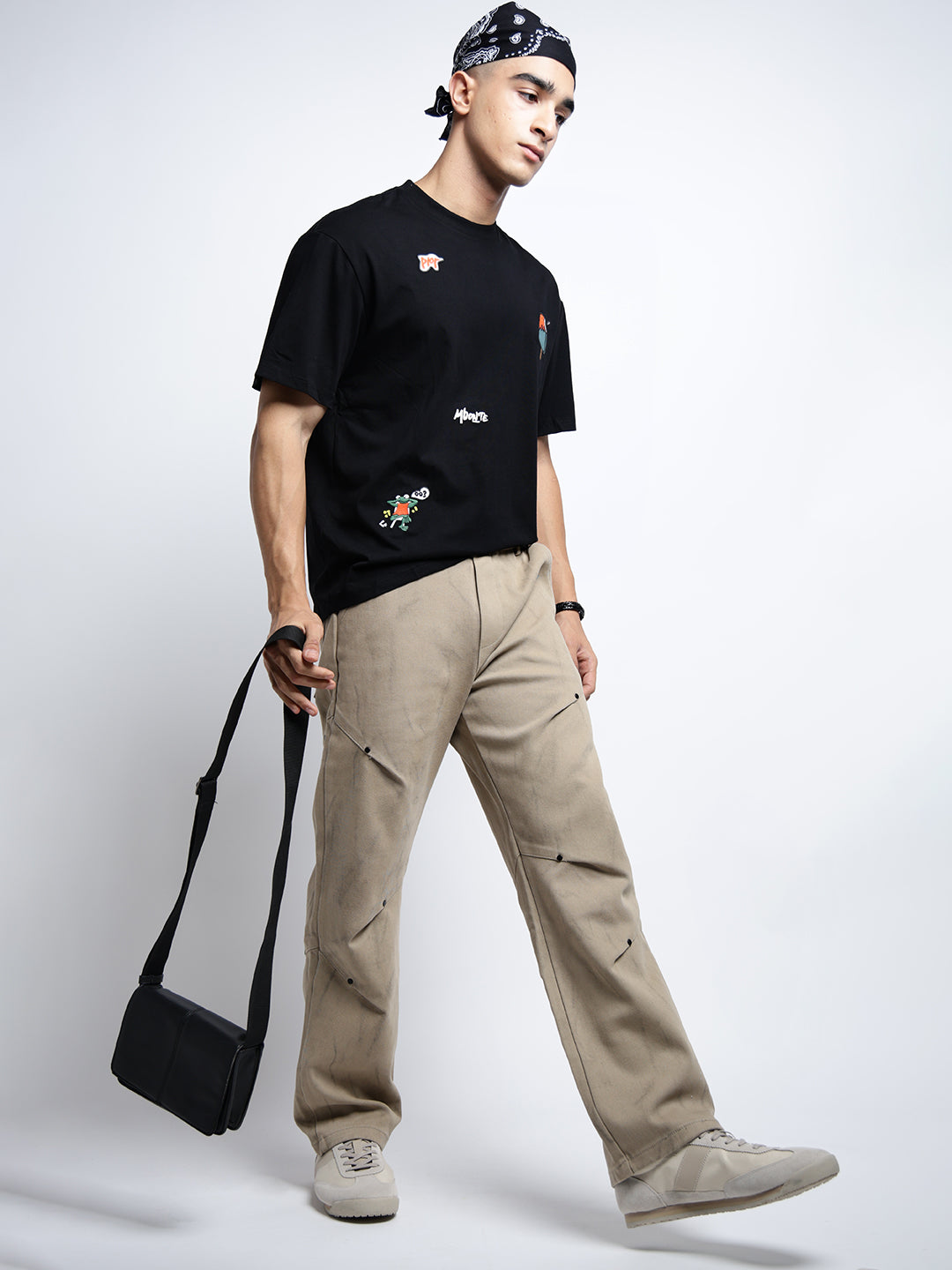 Men's Black Short Sleeves Round Neck Relaxed Fit T-Shirt with Embroidered Patchwork Design