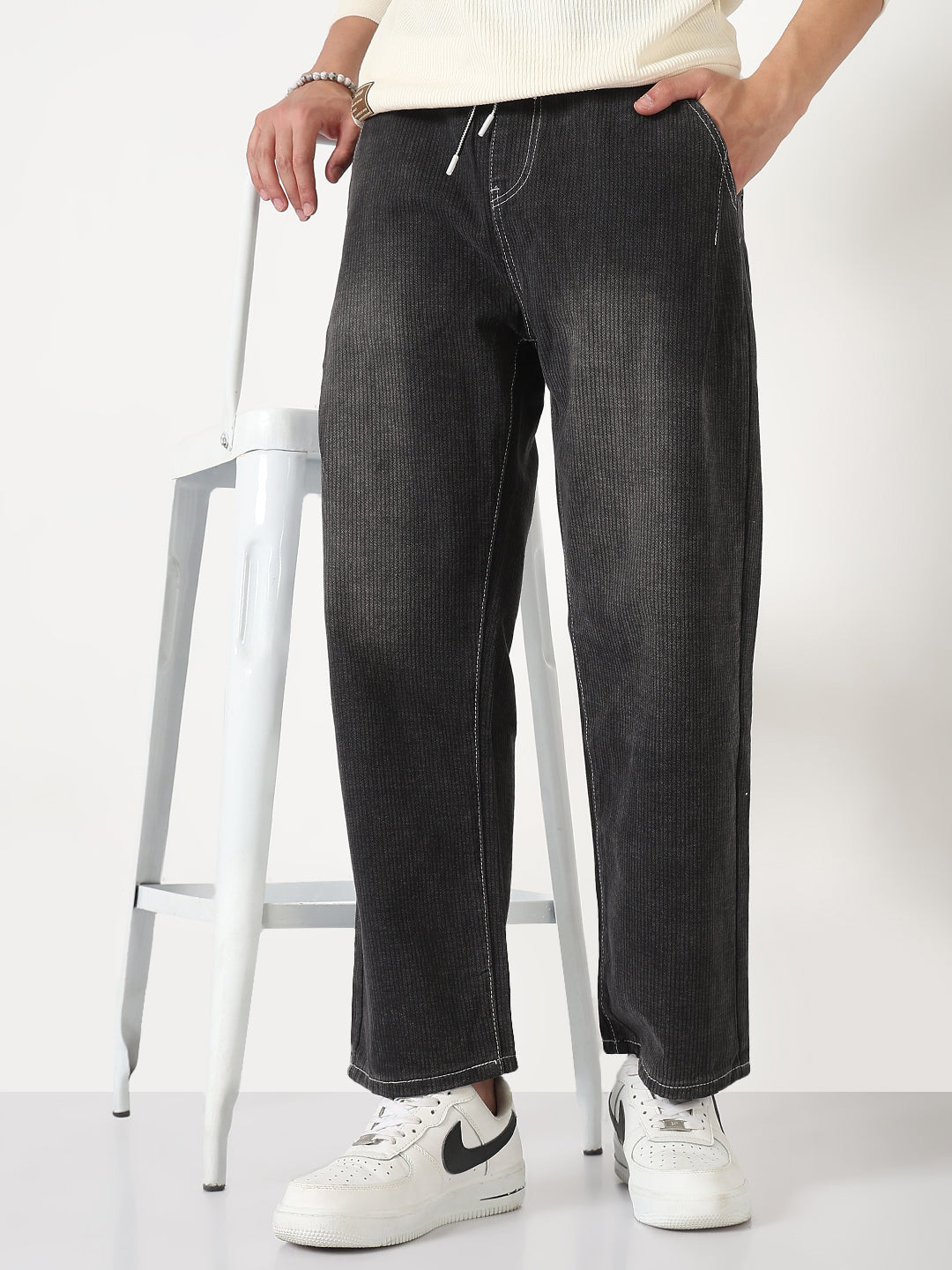 Men's Grey Washed Straight Fit Drawstring Jeans