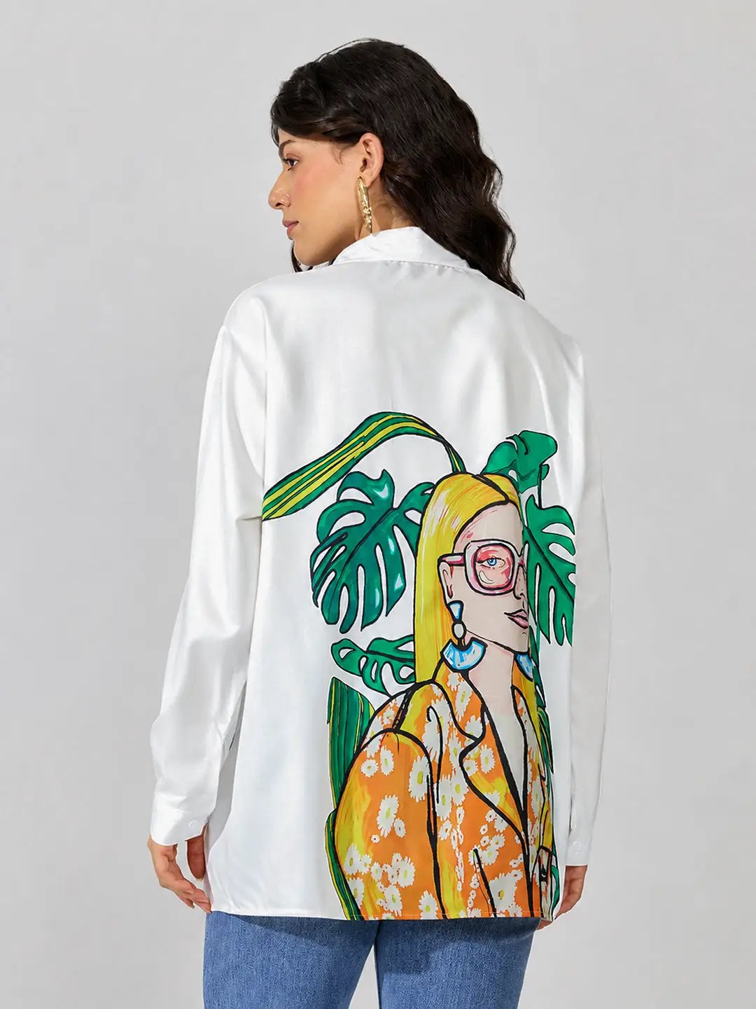 Women's Graphic White Relaxed Fit Collared Shirt