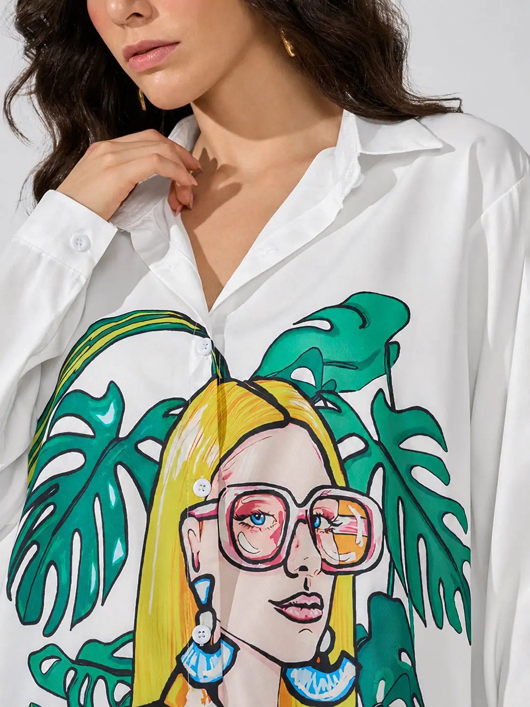 Women's Graphic White Relaxed Fit Collared Shirt