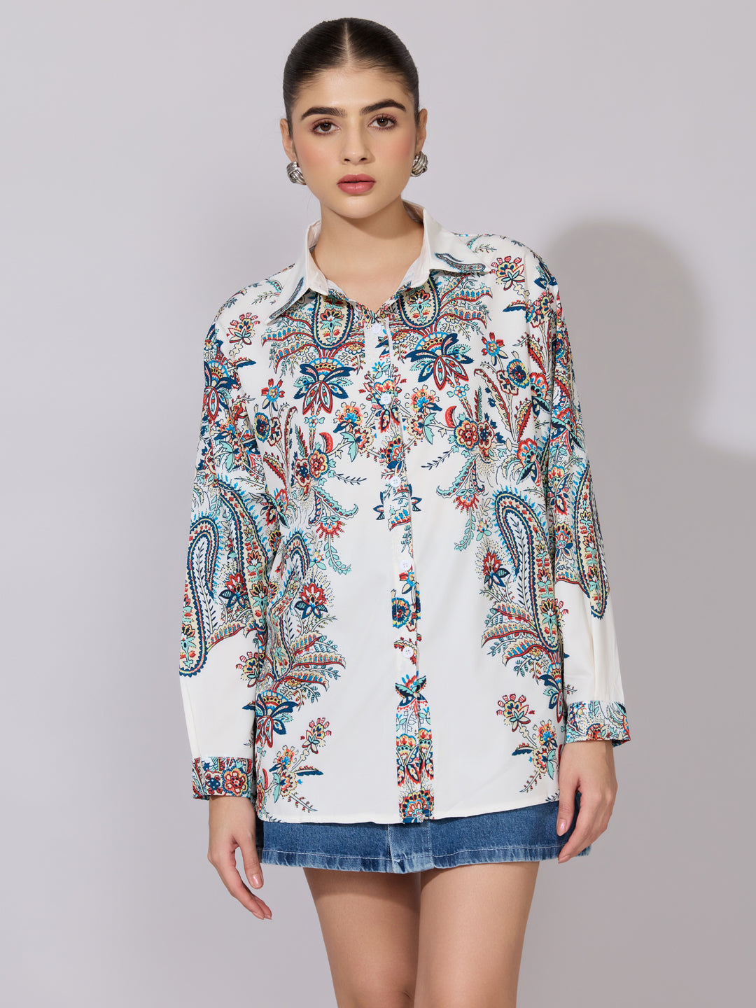 Women's Printed White Relaxed Fit Shirt
