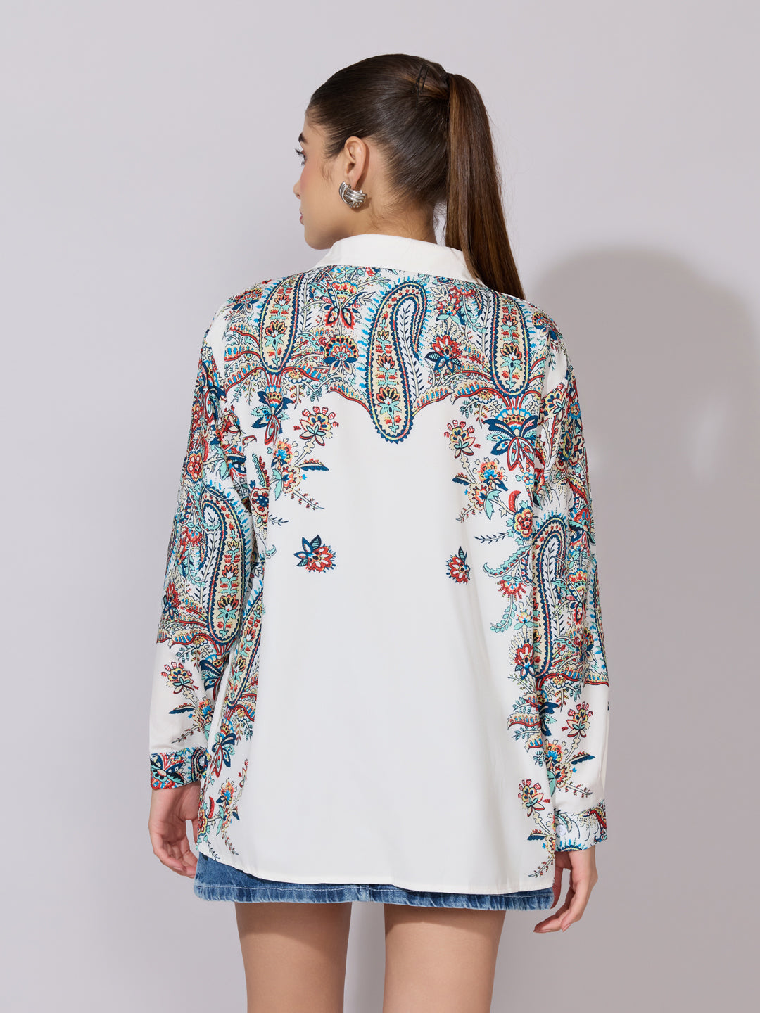 Women's Printed White Relaxed Fit Shirt