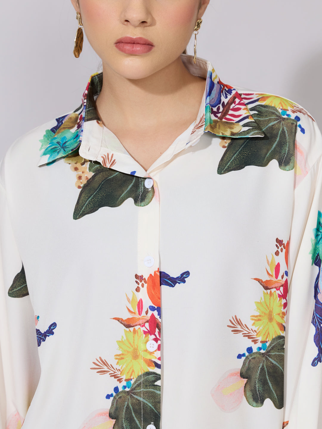 Women's Printed White Relaxed Fit Shirt