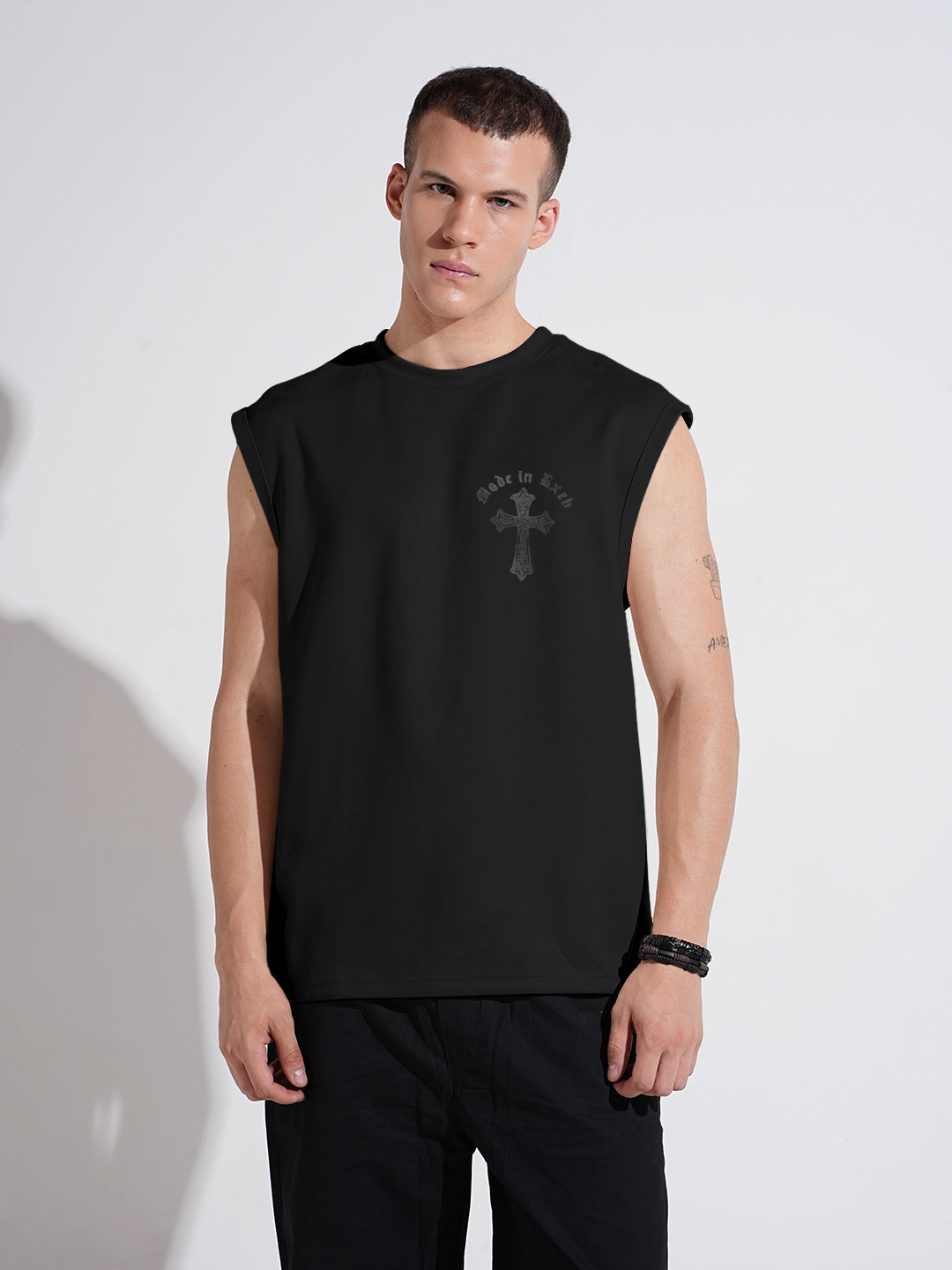 Men's Graphic Black Regular Fit Sleeveless T-Shirt