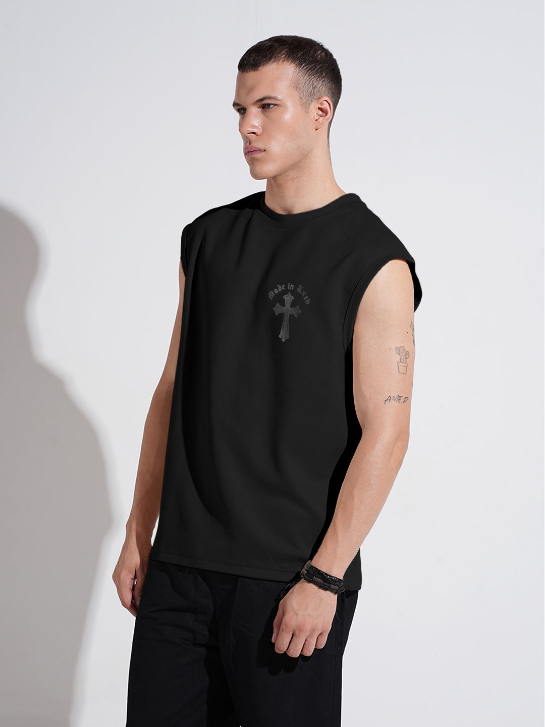 Men's Graphic Black Regular Fit Sleeveless T-Shirt
