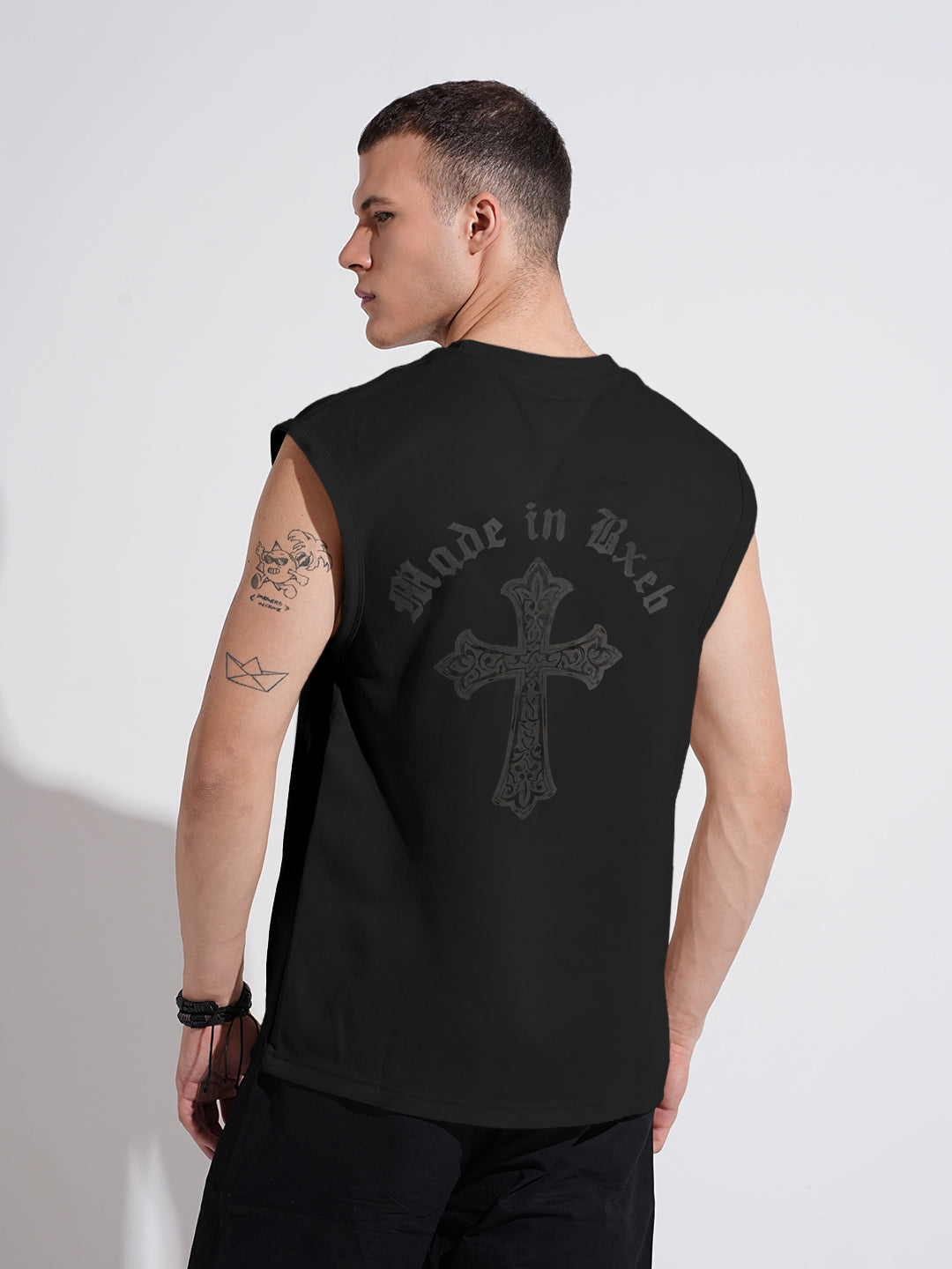 Men's Graphic Black Regular Fit Sleeveless T-Shirt