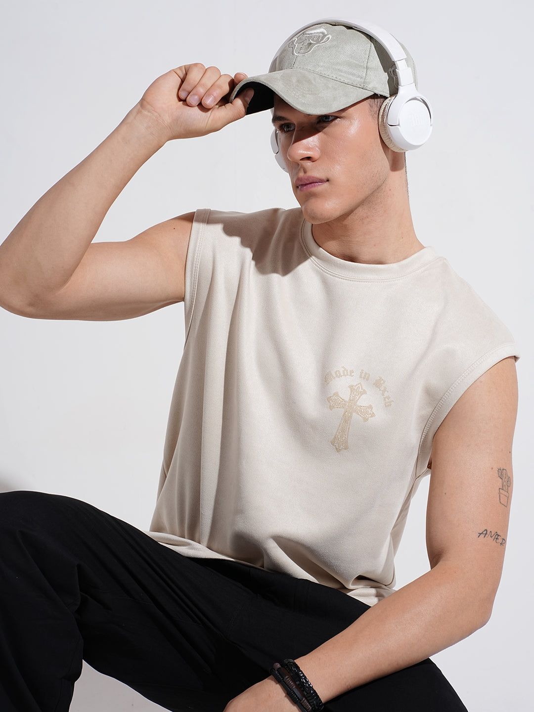 Men's Graphic Cream Regular Fit Sleeveless T-Shirt