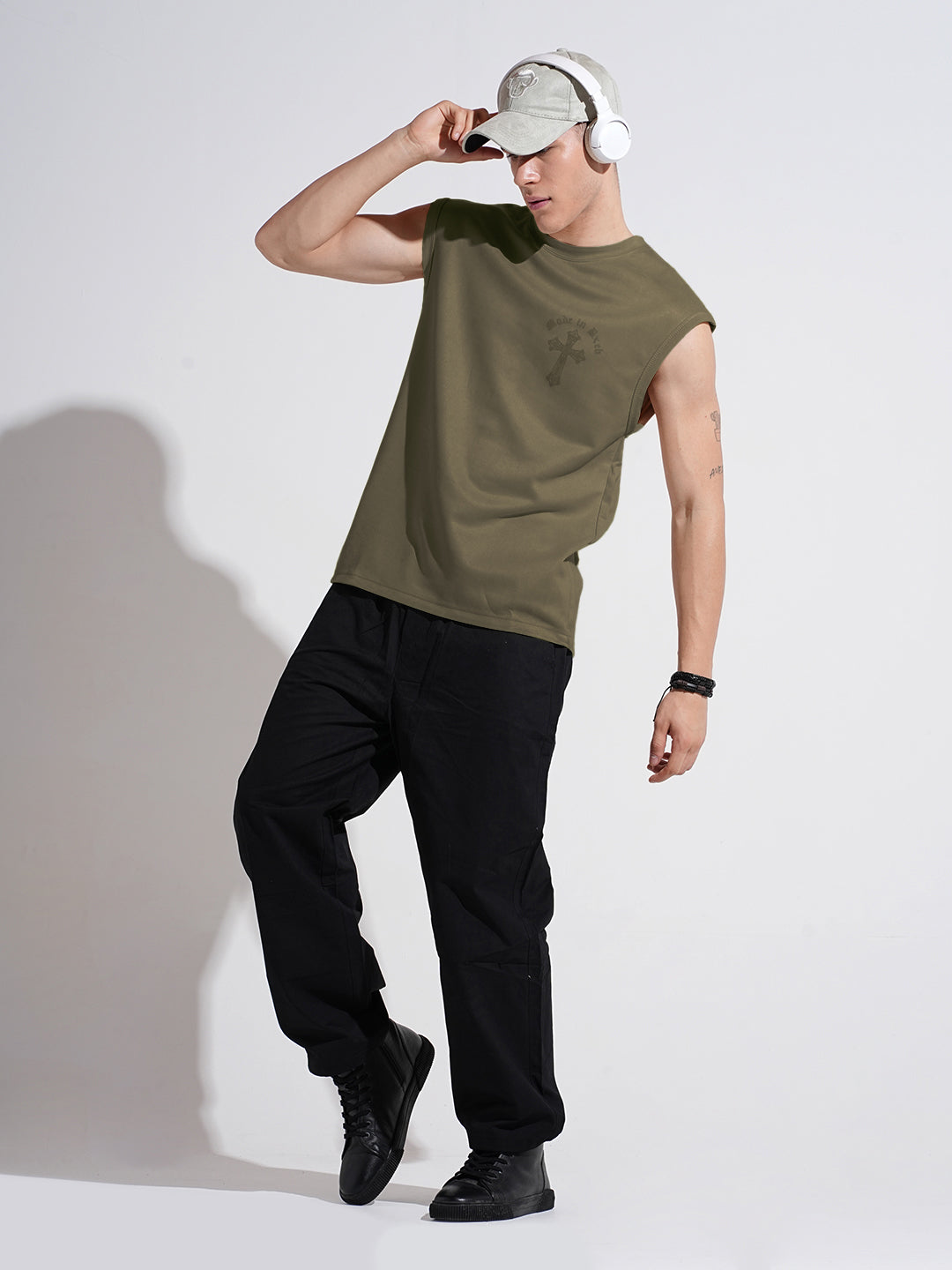 Men's Graphic Olive Regular Fit Sleeveless T-Shirt