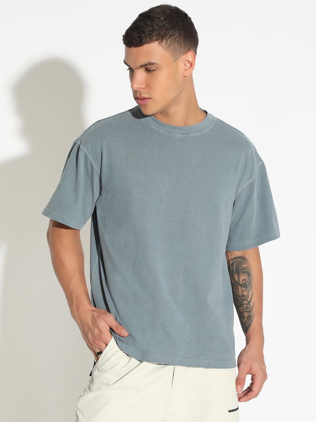 Men's Blue Relaxed Fit Round Neck Half Sleeve Casual T-Shirt